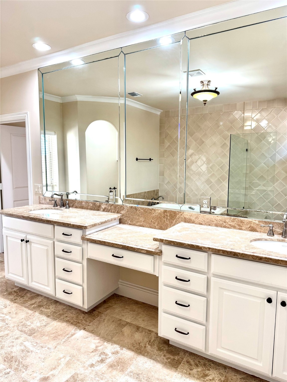 6335 Vanderbilt Avenue Dallas TX 75214