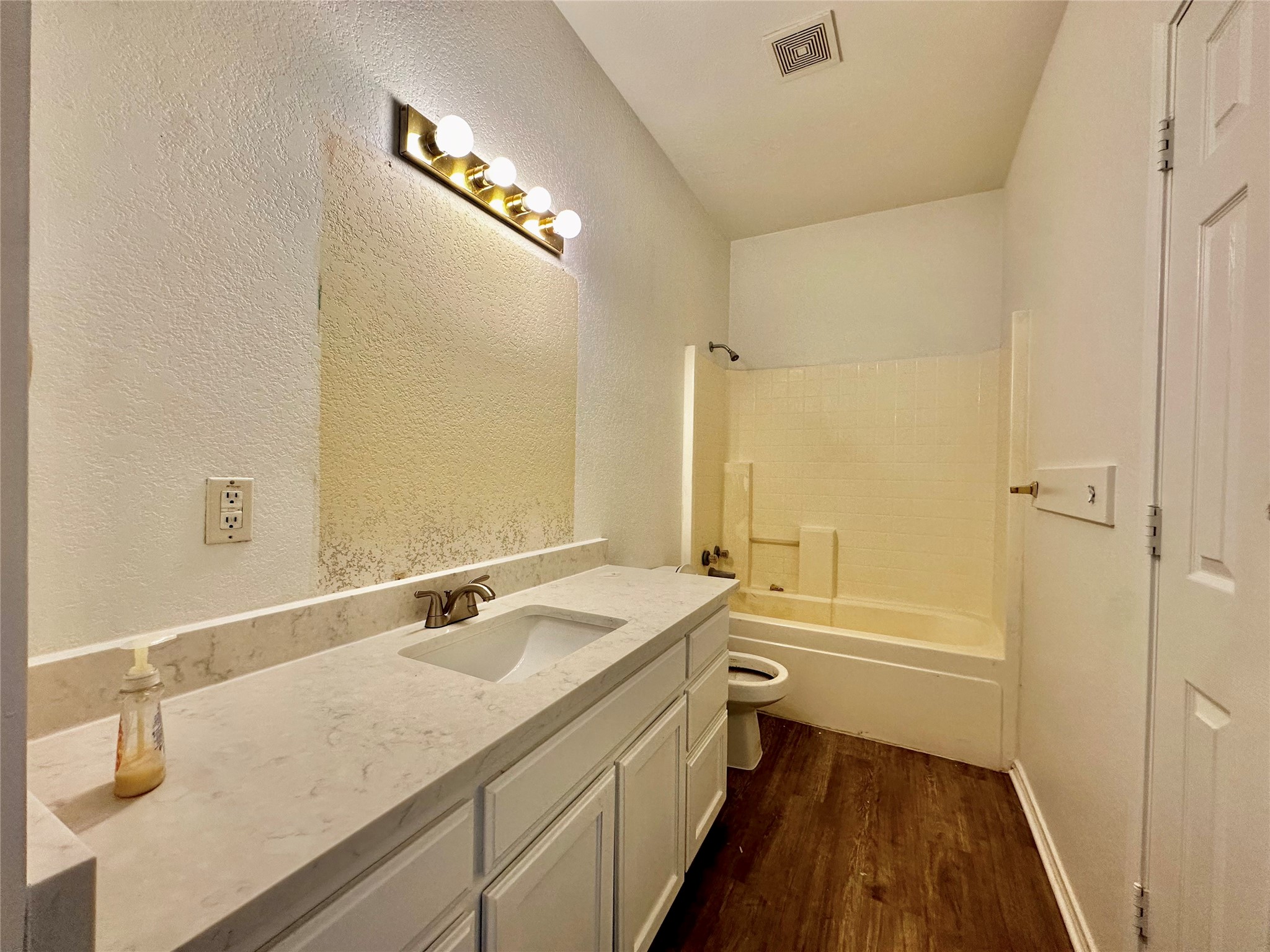 1318 James Avenue Waco TX 76706