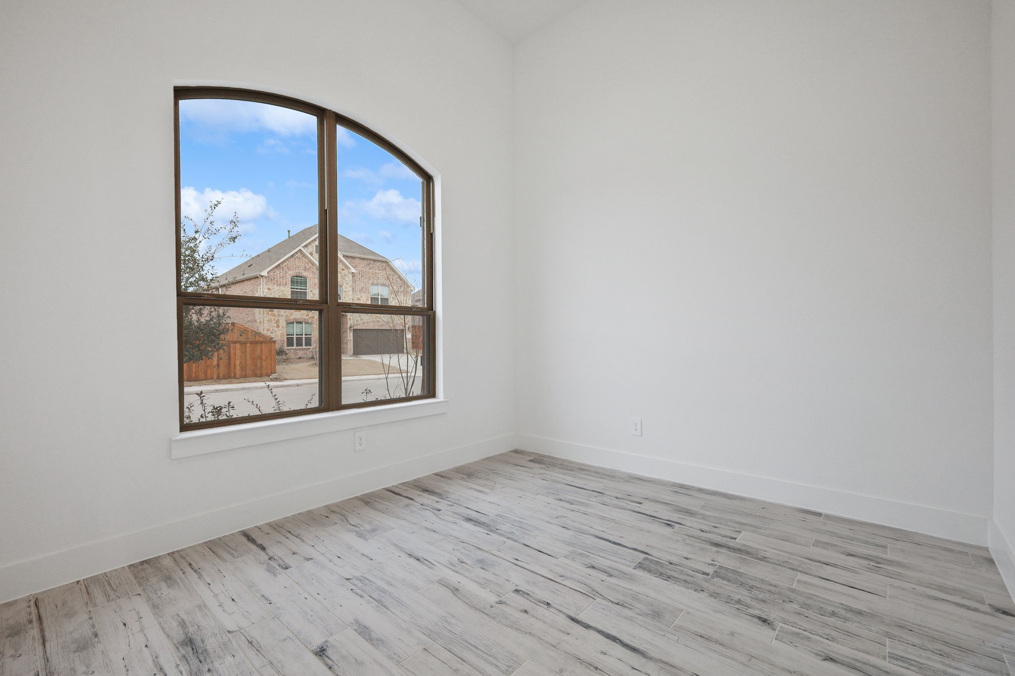 8218 Vitex Avenue Dallas TX 75252