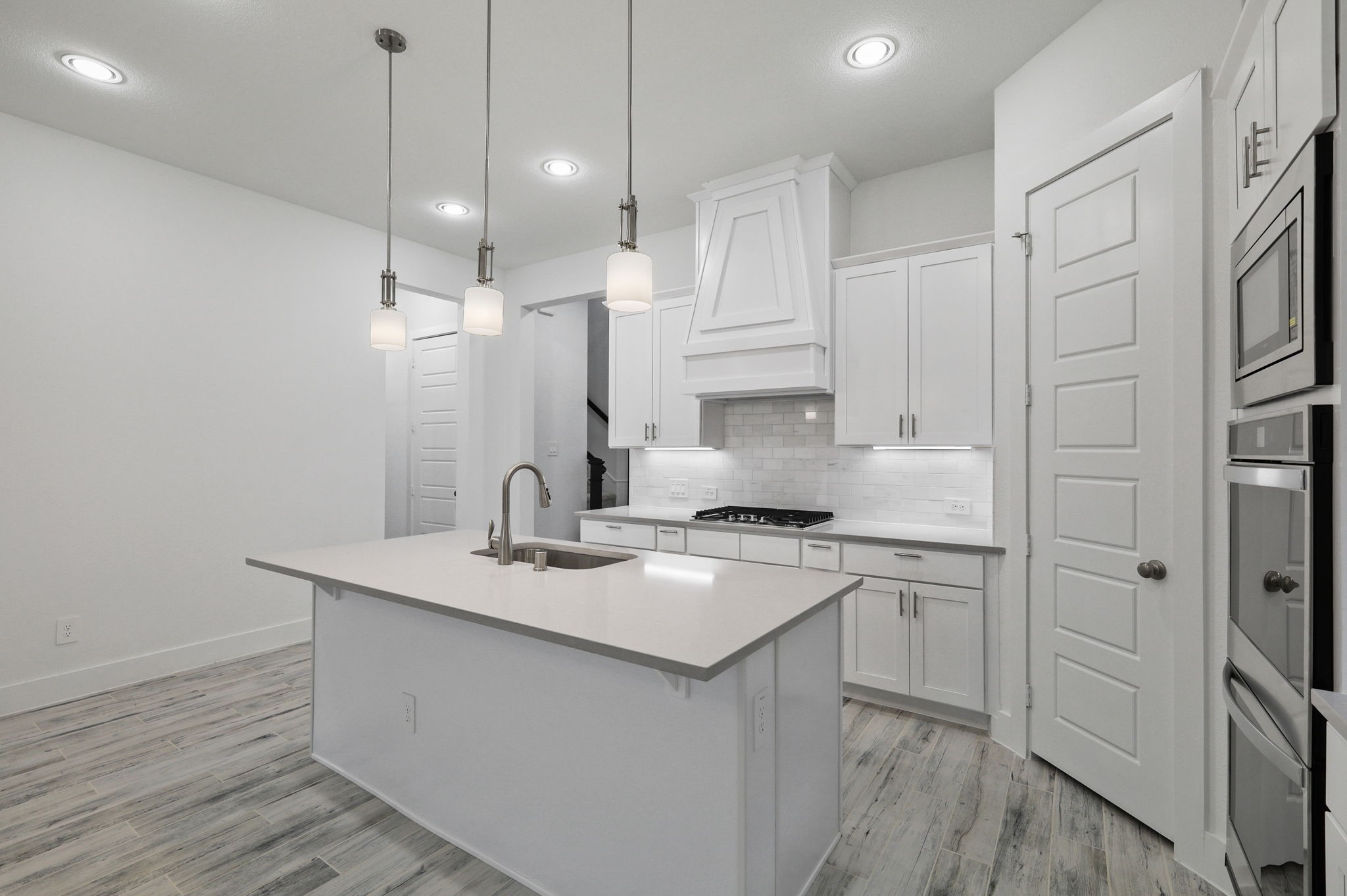 8218 Vitex Avenue Dallas TX 75252