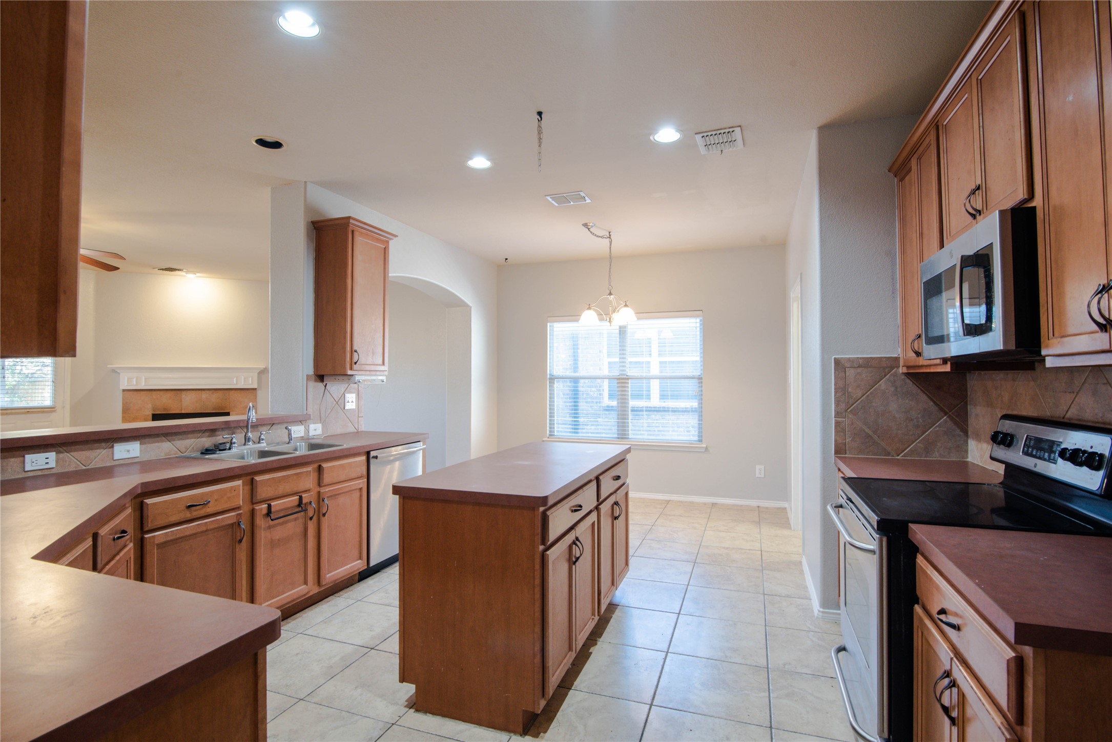 1105 Concan Drive Forney TX 75126