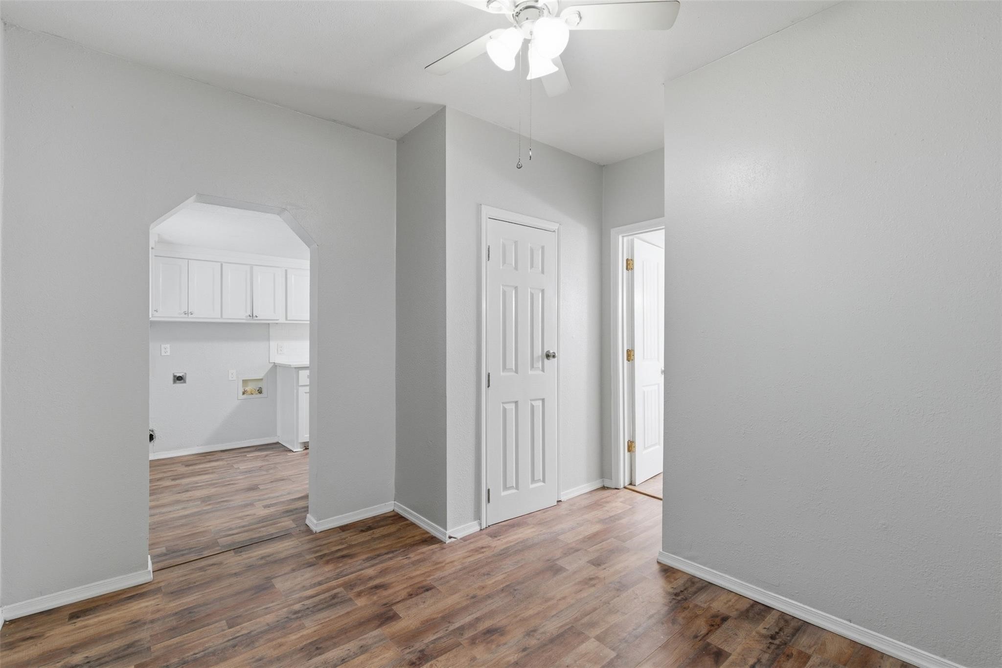 127 E Walker Street Denison TX 75021