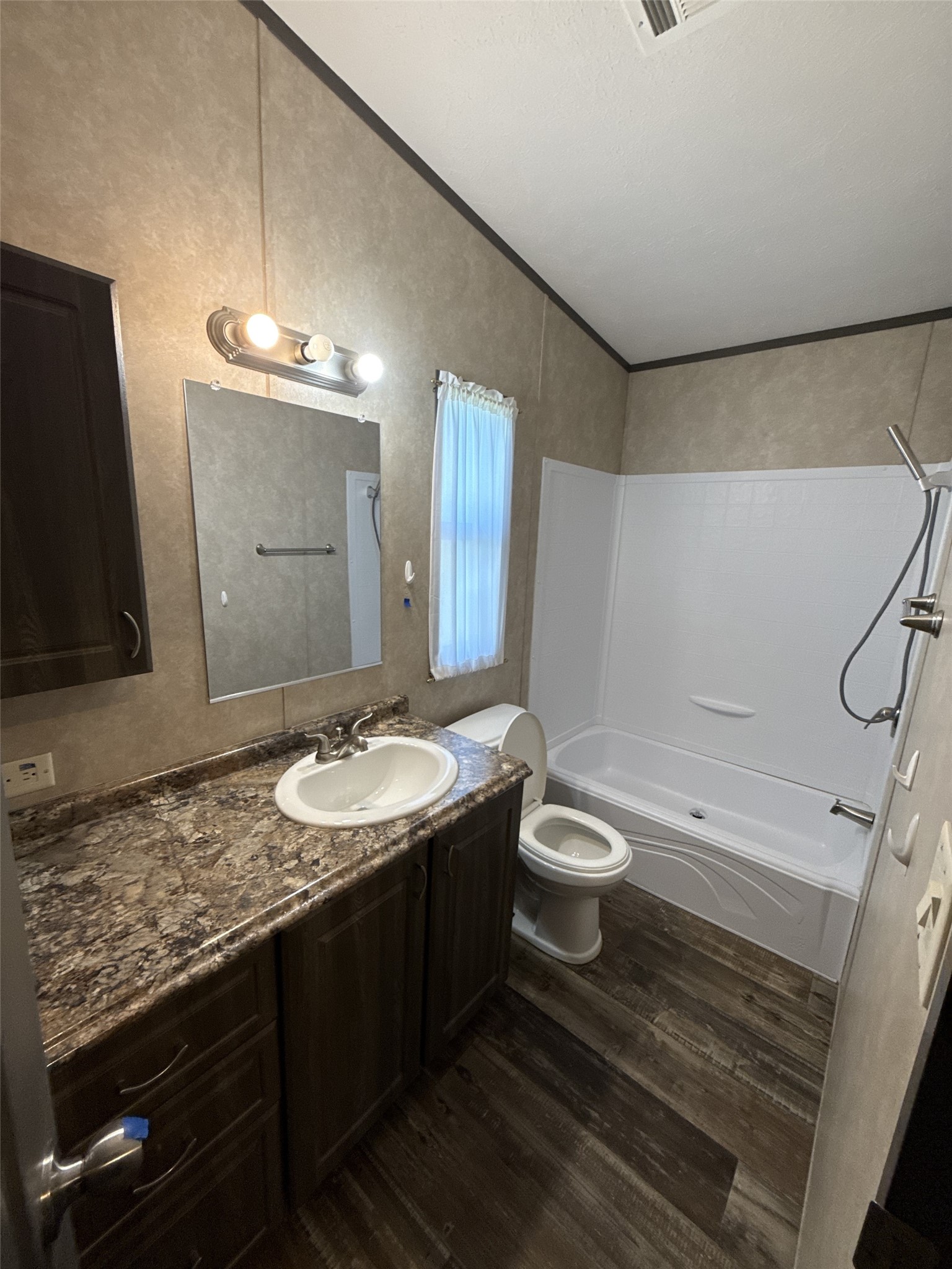 894 Fm 1395 Edgewood TX 75117
