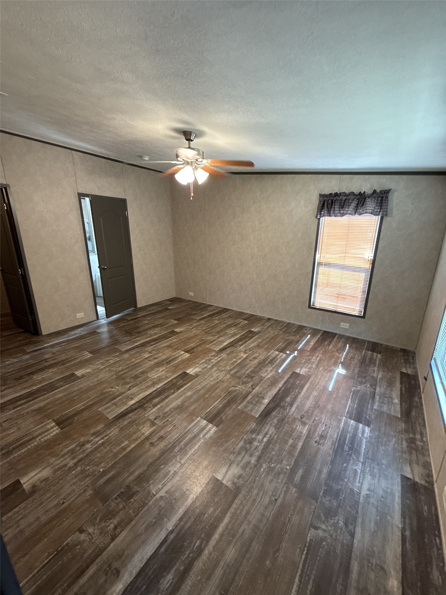 894 Fm 1395 Edgewood TX 75117