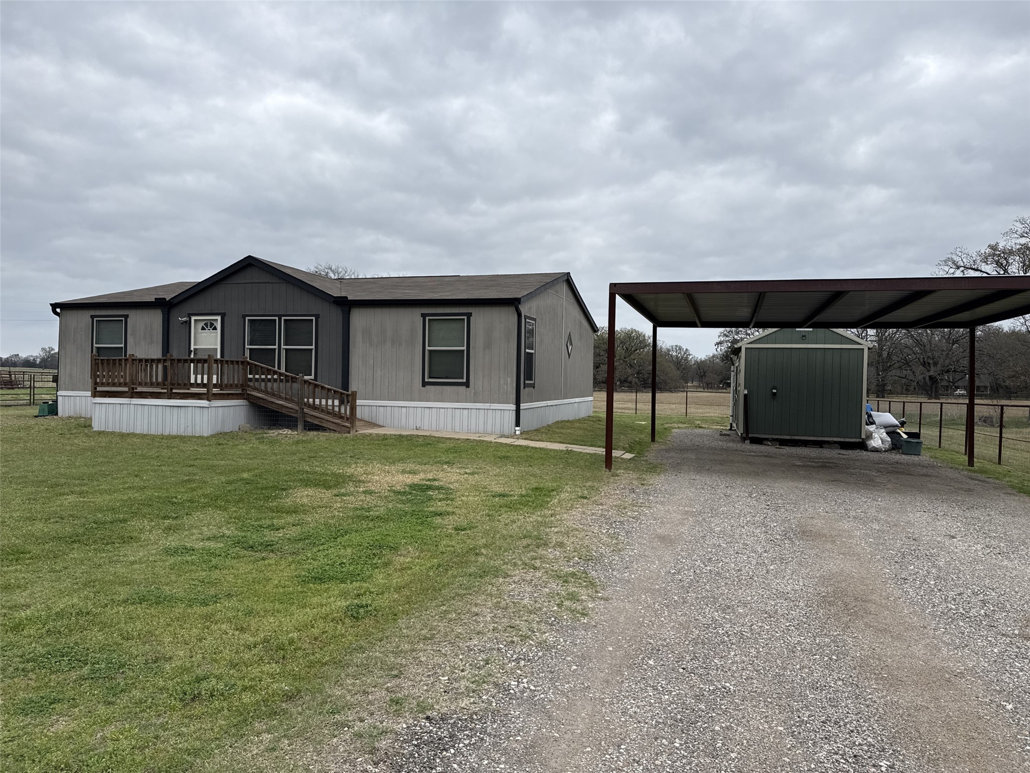 894 Fm 1395 Edgewood TX 75117
