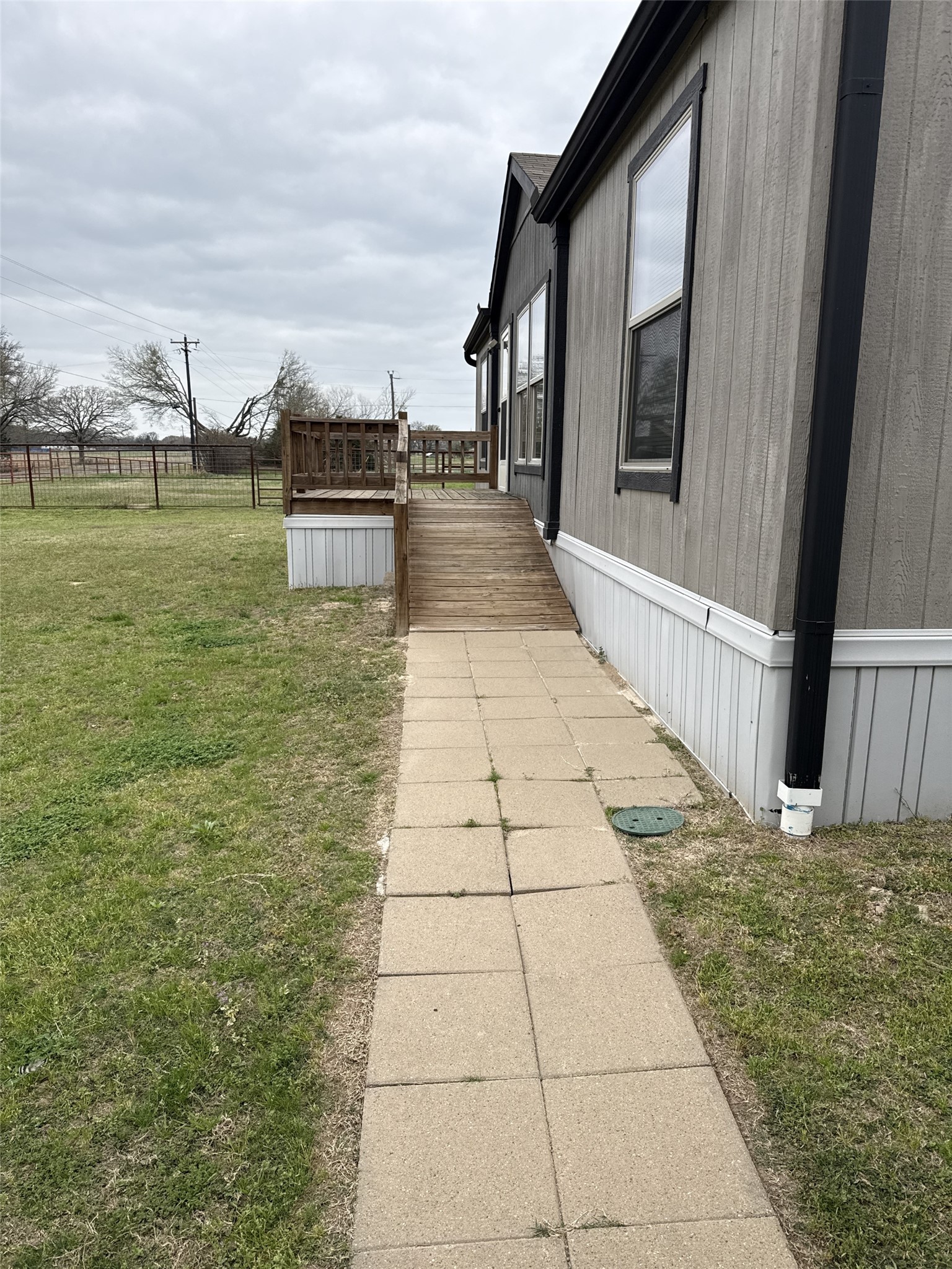 894 Fm 1395 Edgewood TX 75117
