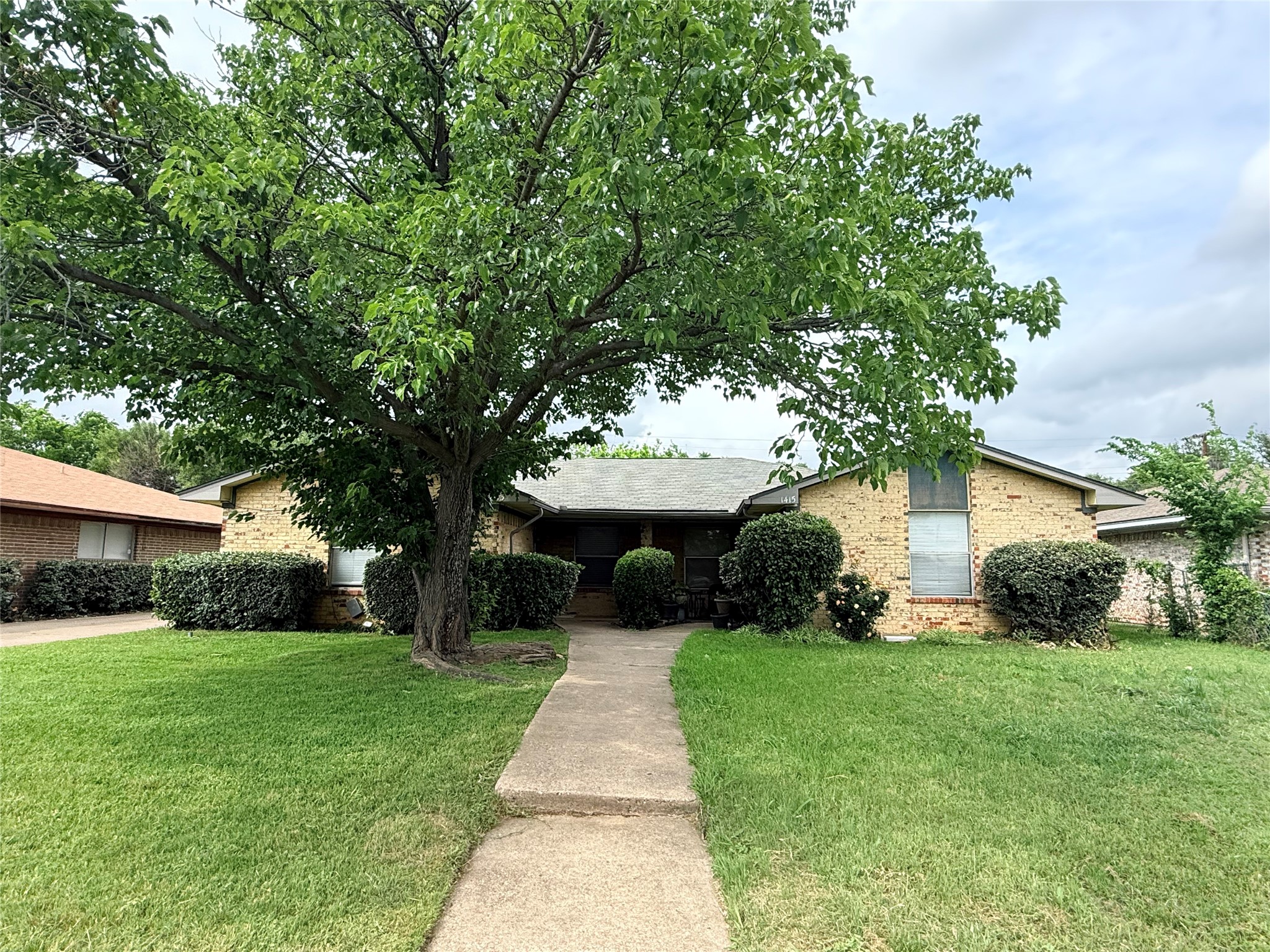 1413 Blackwell Drive Irving TX 75061