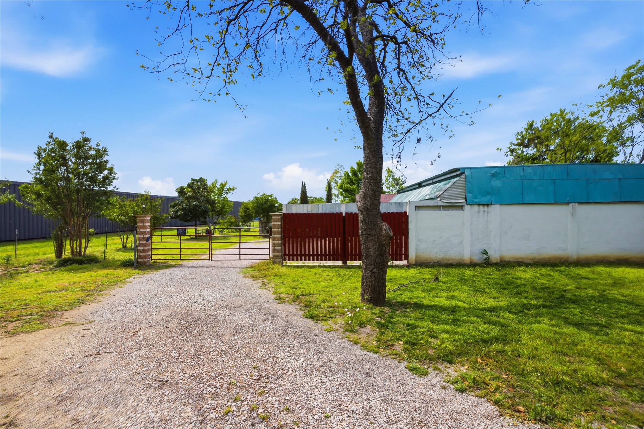 2543 County Road 332 Mckinney TX 75071