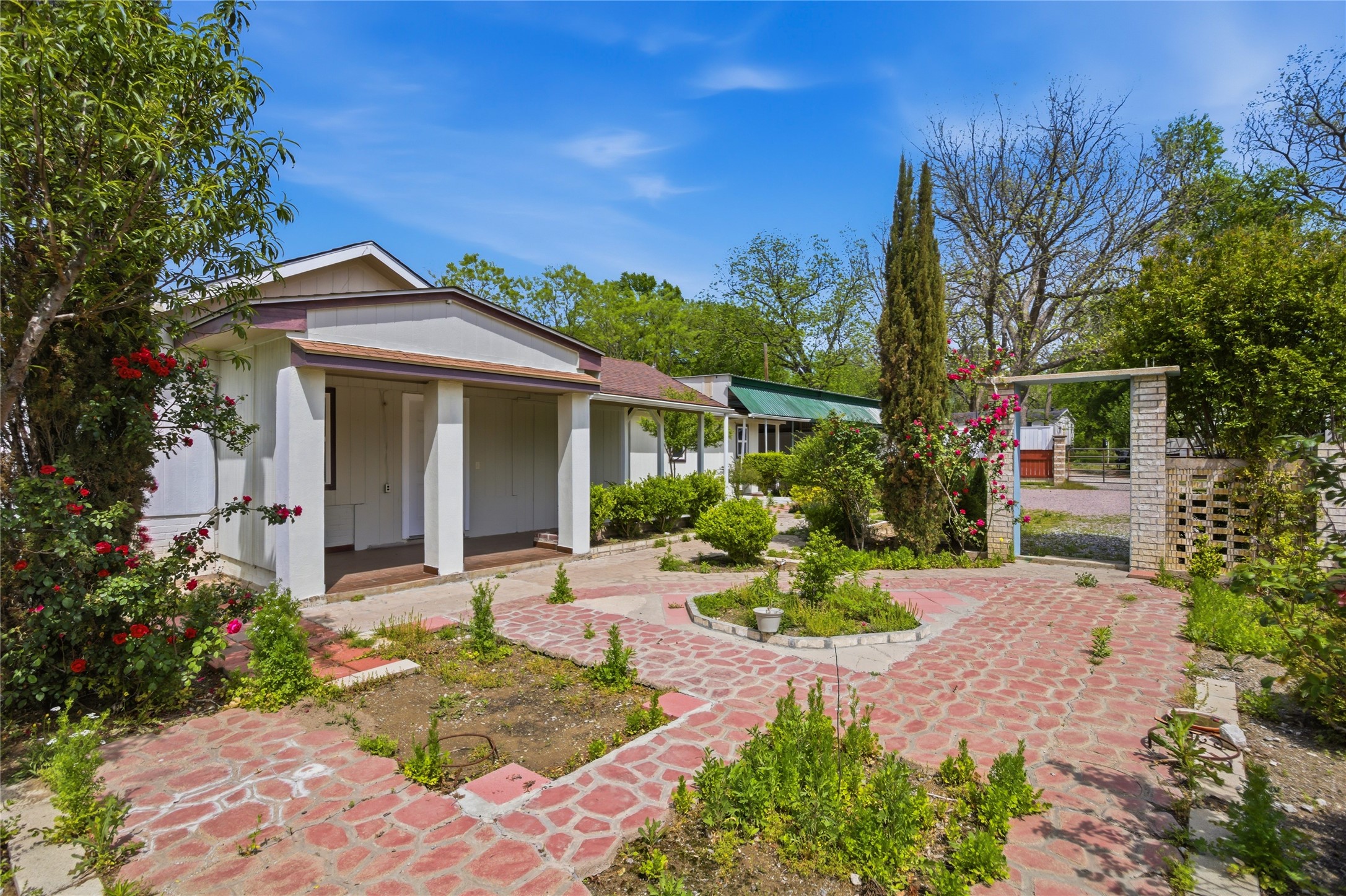 2543 County Road 332 Mckinney TX 75071