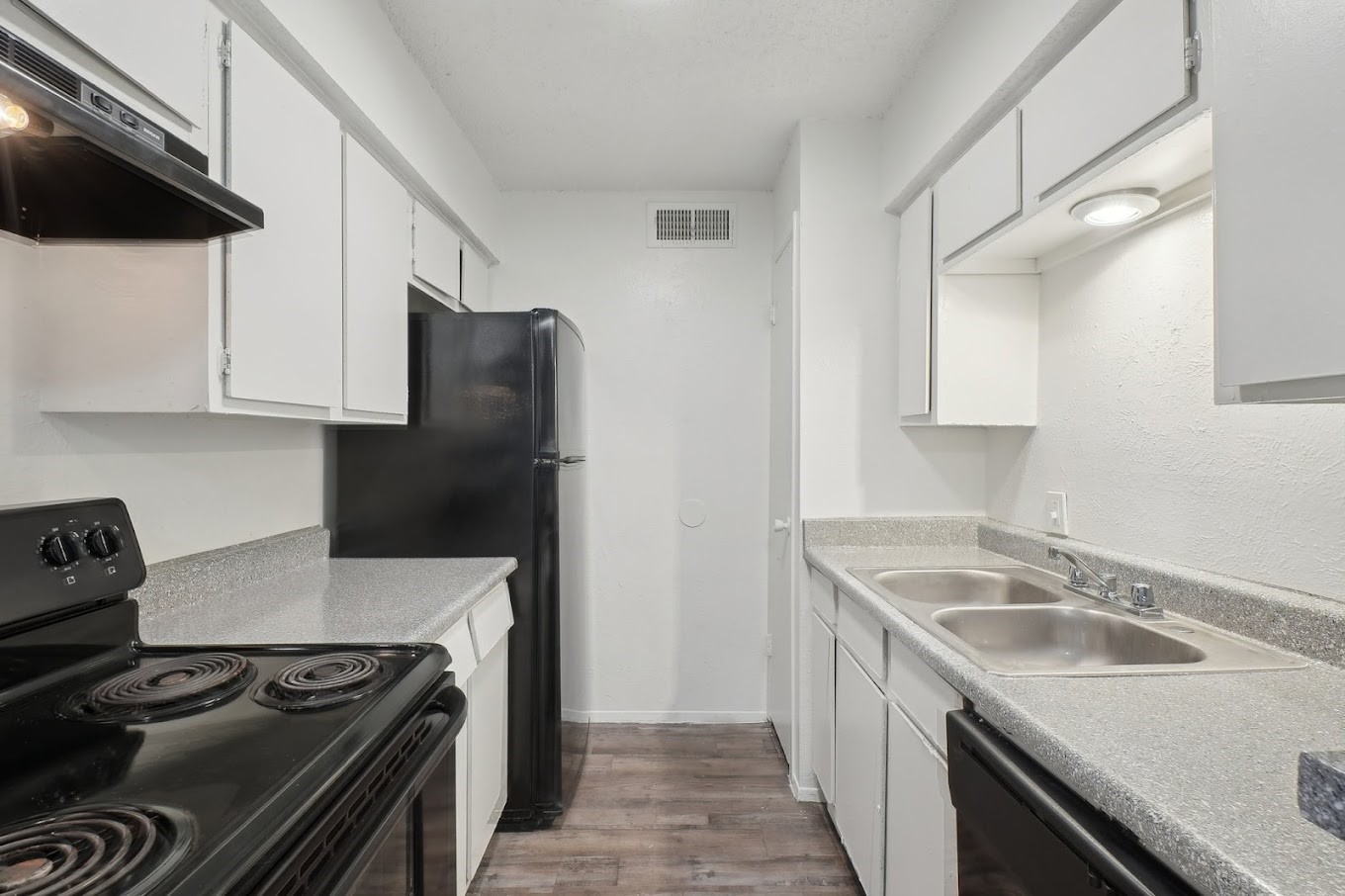 306 Vine Street Euless TX 76040