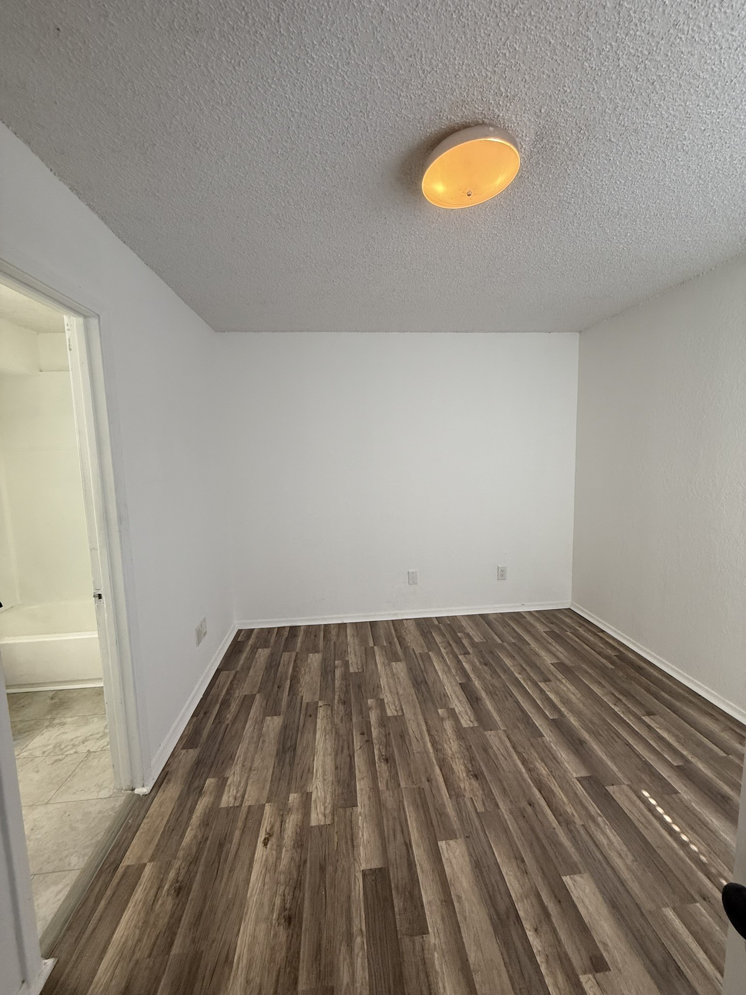 9813 Walnut Street Dallas TX 75243