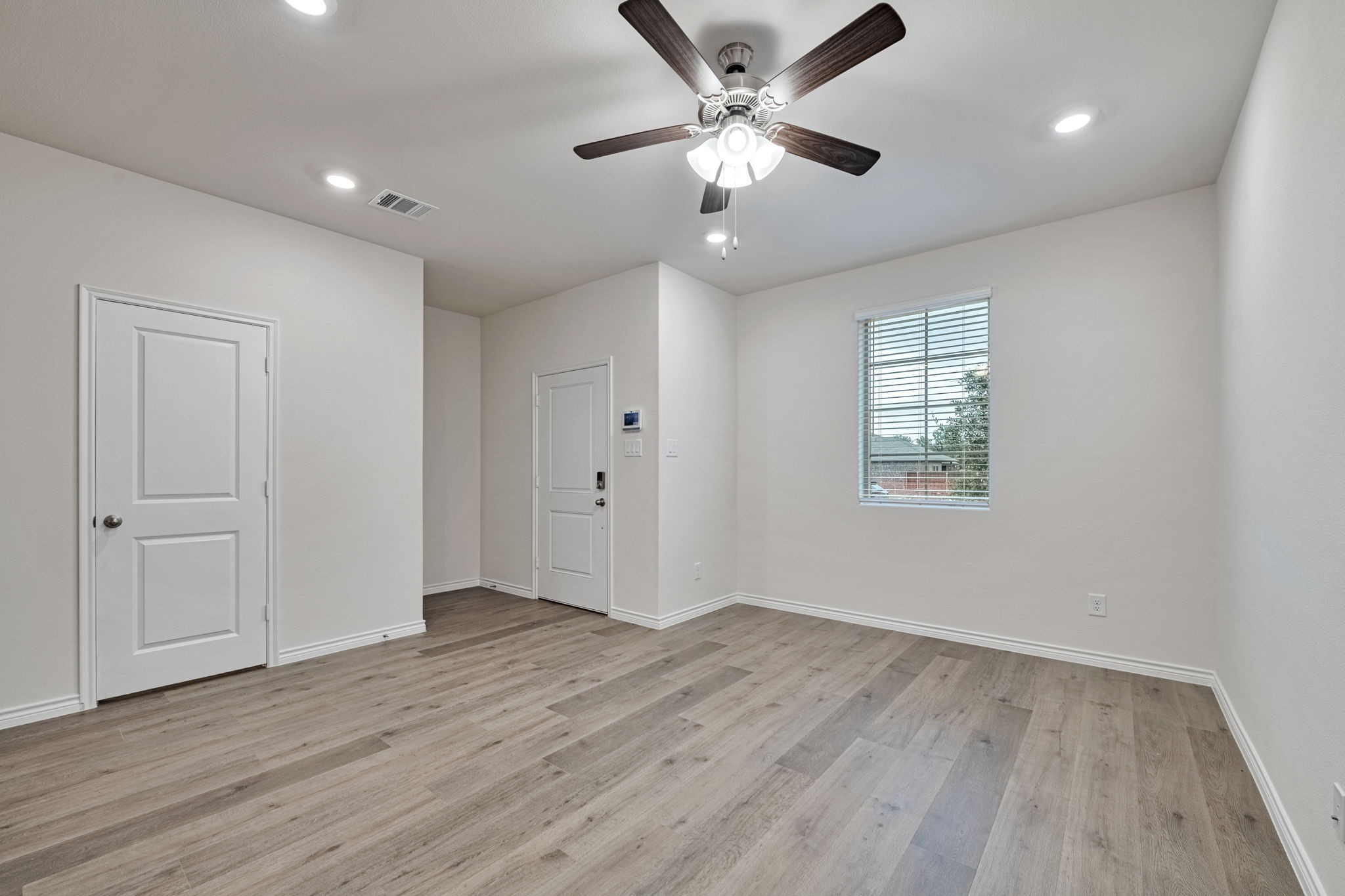 2167 Serenity Lane Arlington TX 76015