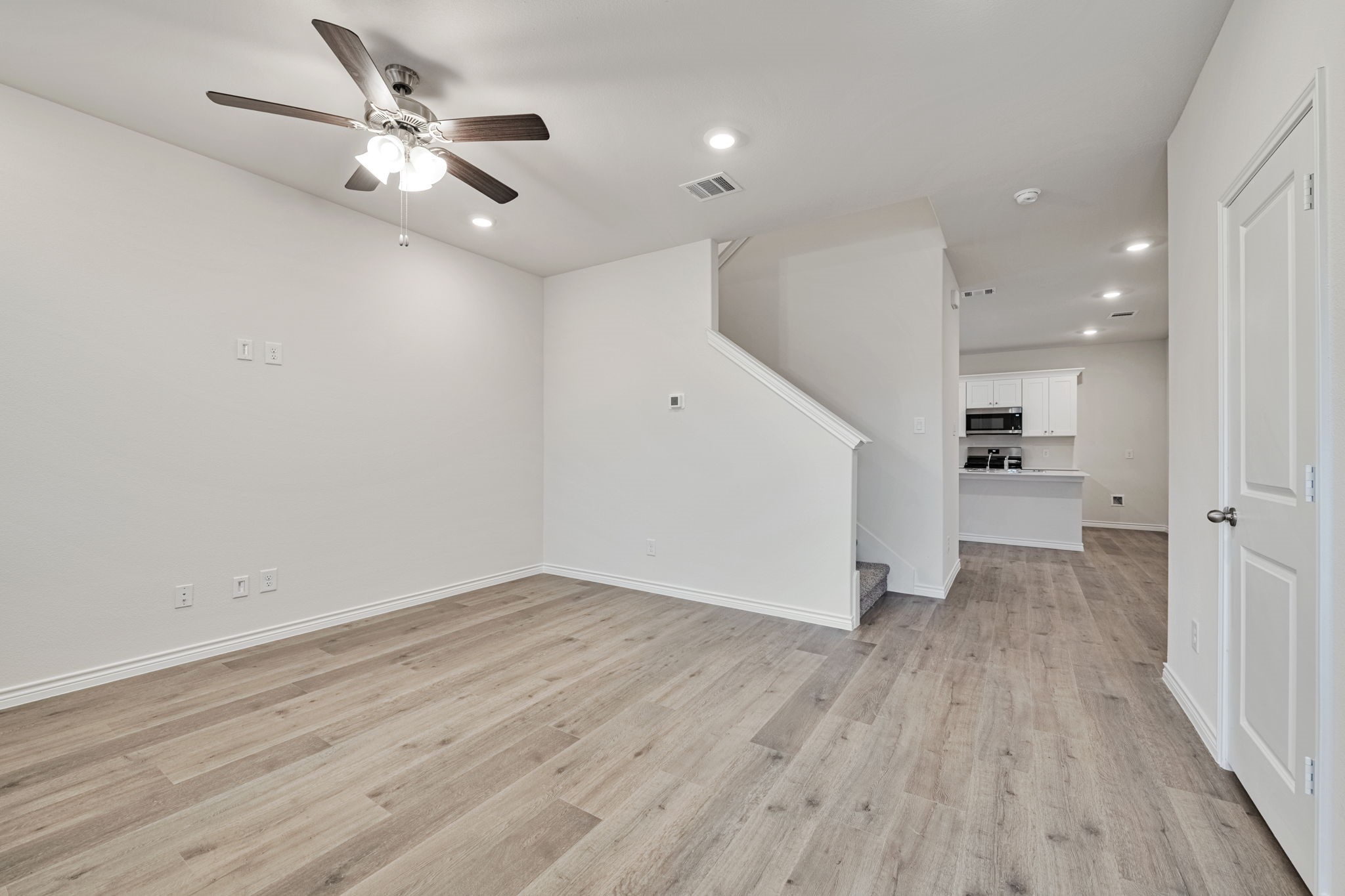 2167 Serenity Lane Arlington TX 76015