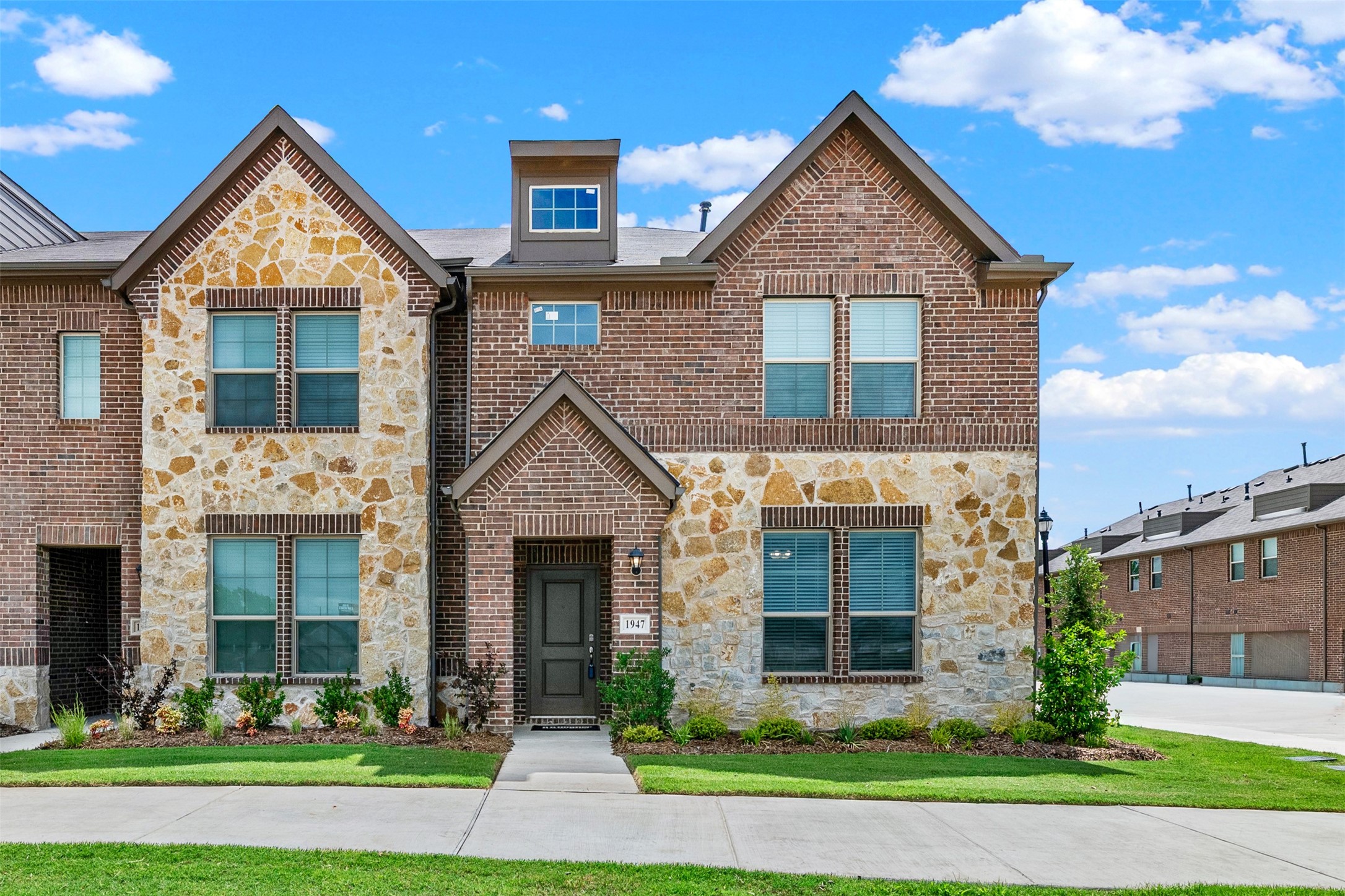 1947 Hellams Lane Royse City TX 75189