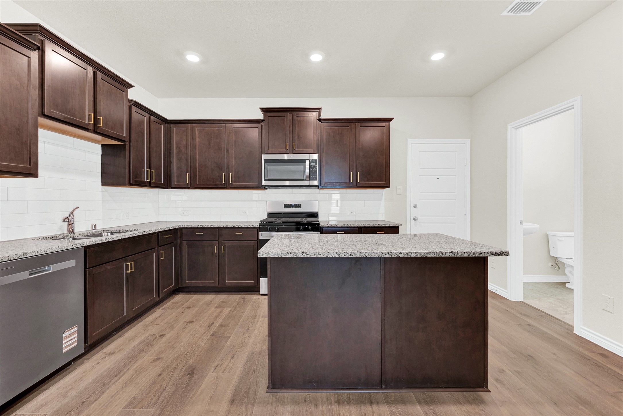 1947 Hellams Lane Royse City TX 75189