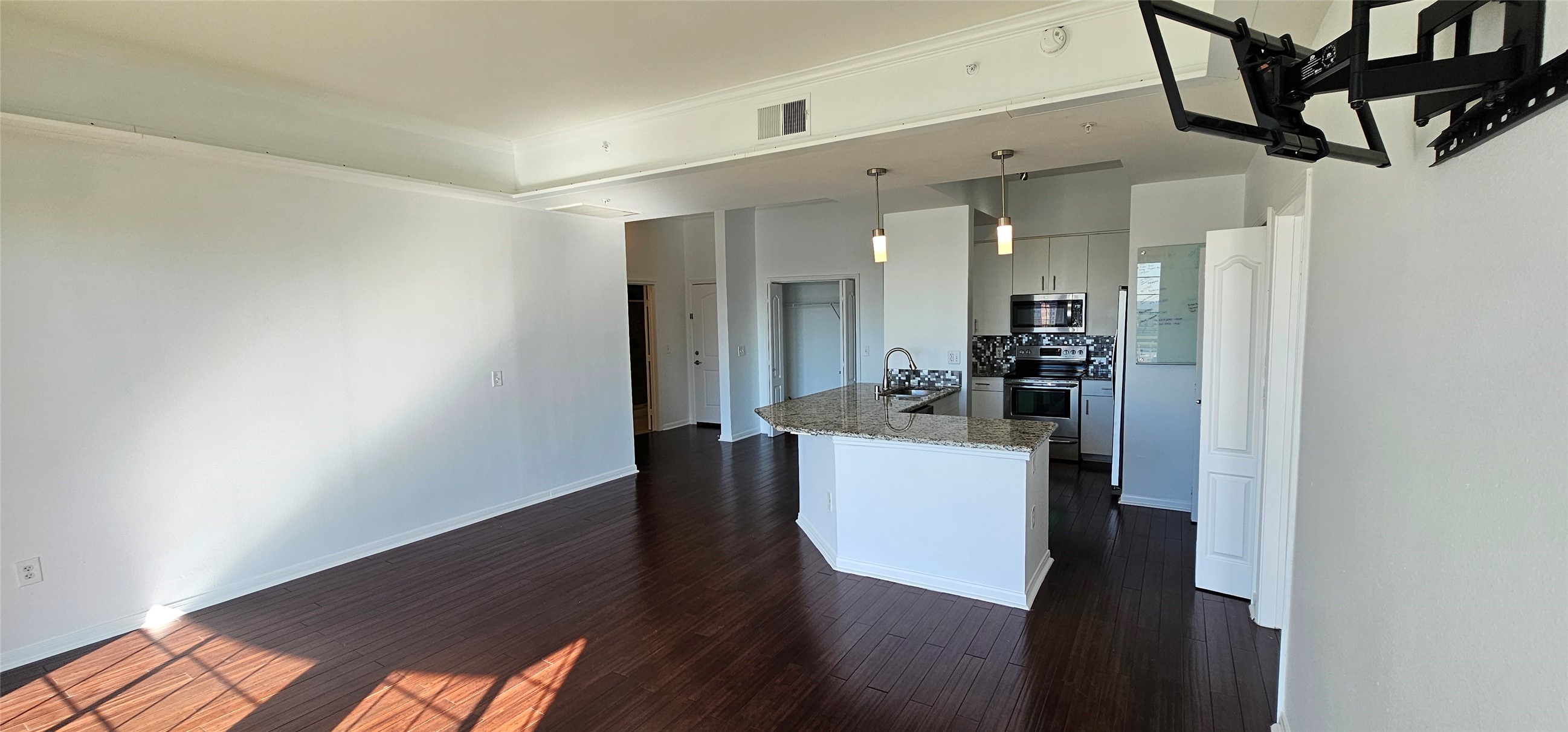 3225 Turtle Creek Boulevard Dallas TX 75219