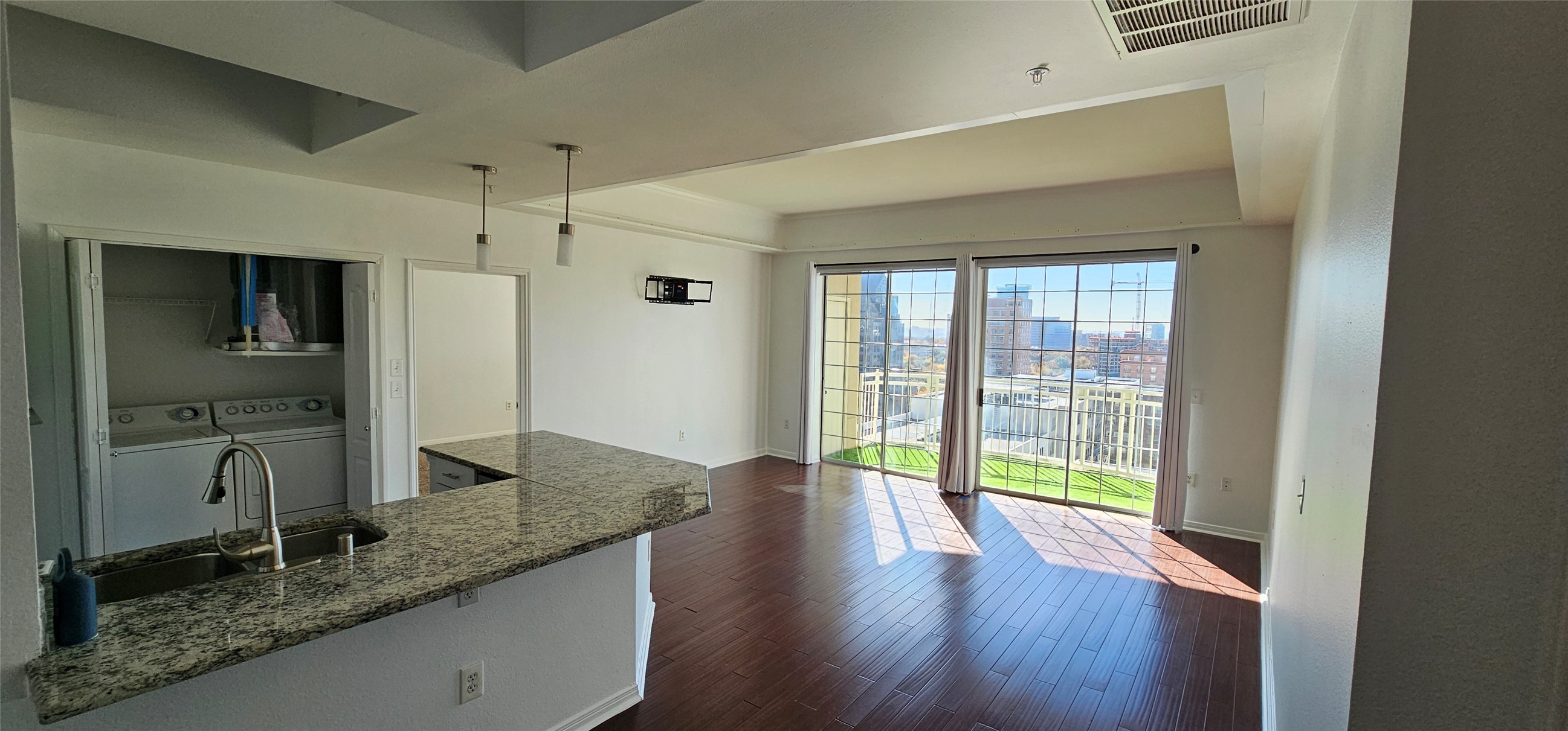 3225 Turtle Creek Boulevard Dallas TX 75219