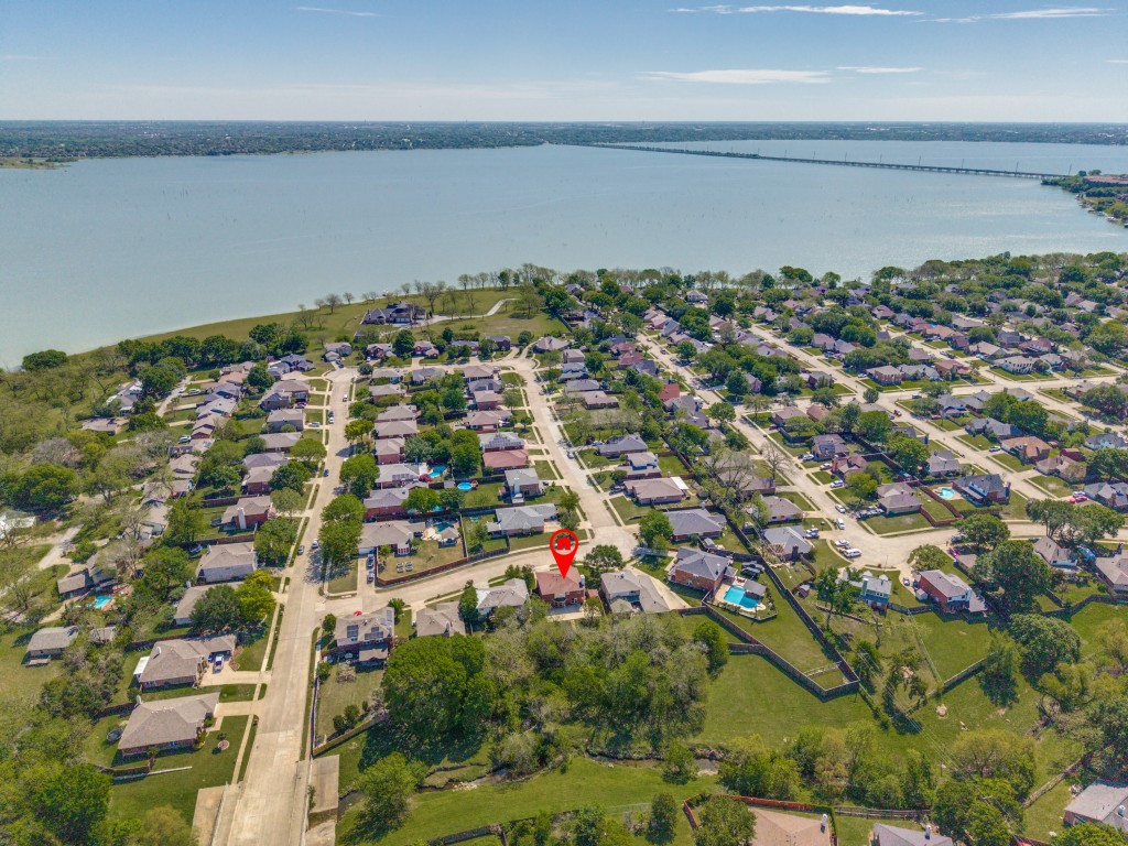 8605 Treasure Cove Rowlett TX 75089