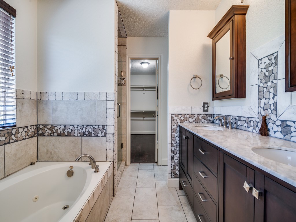 8605 Treasure Cove Rowlett TX 75089