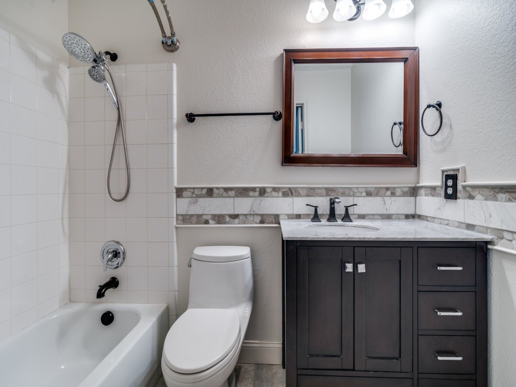 8605 Treasure Cove Rowlett TX 75089