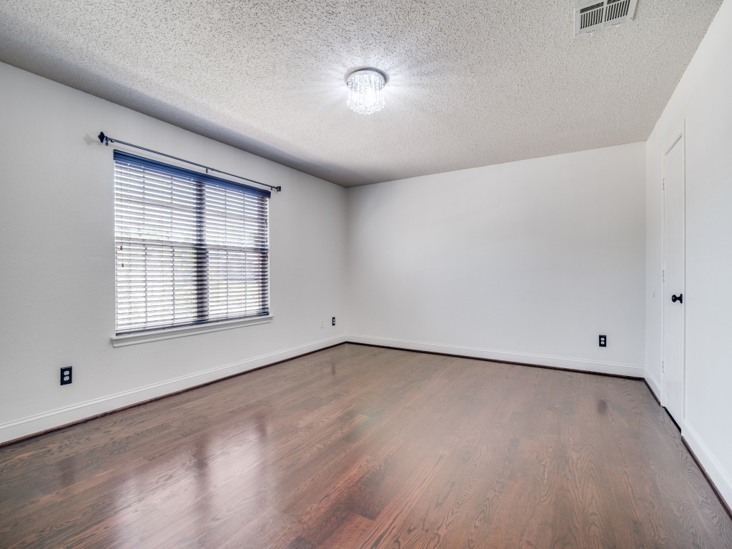 8605 Treasure Cove Rowlett TX 75089