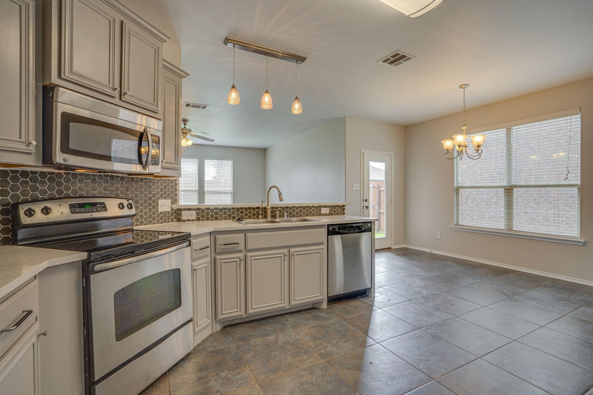 4717 Hidden Pond Drive Frisco TX 75036