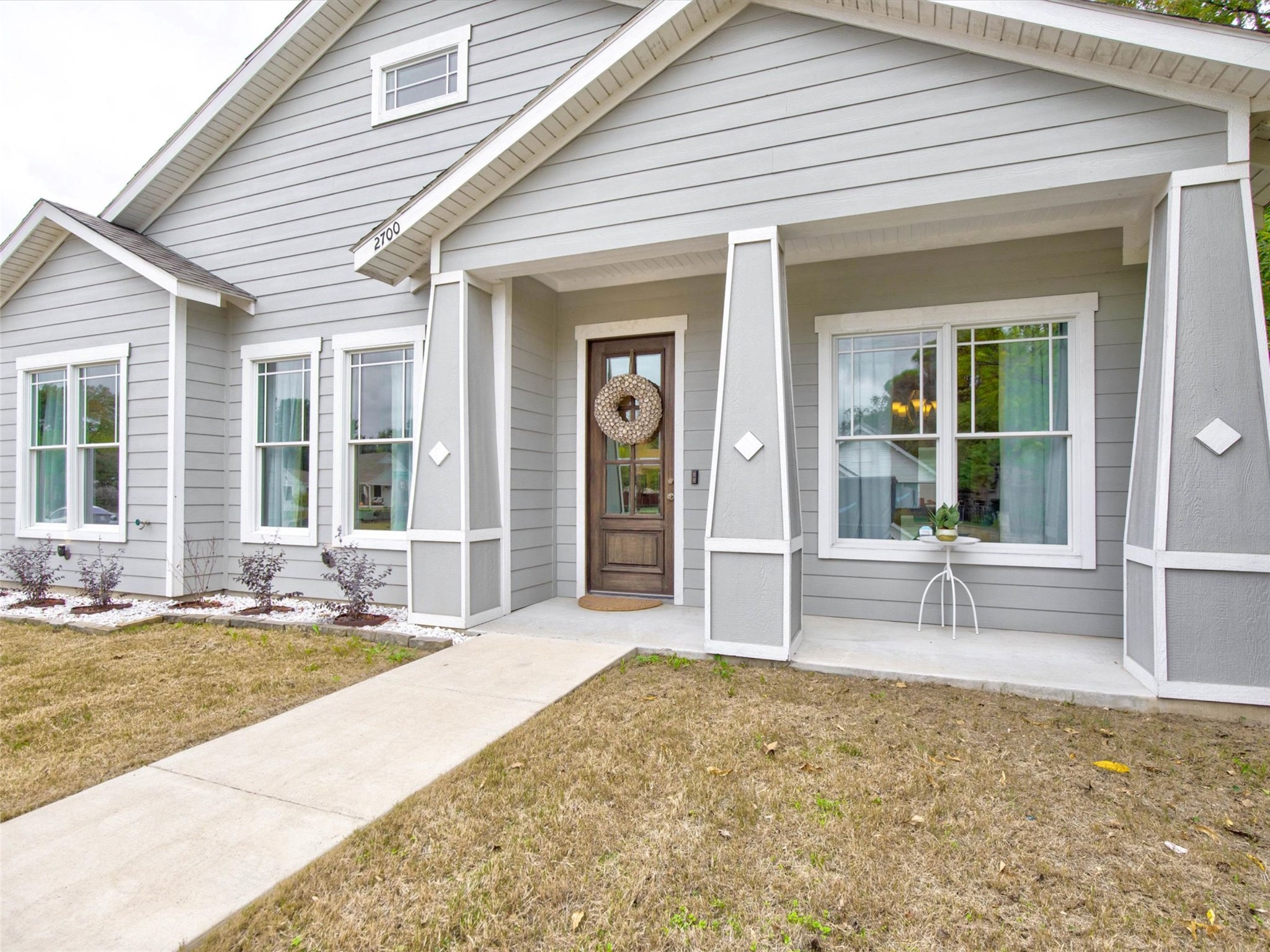 2700 Gladstone Drive Dallas TX 75211