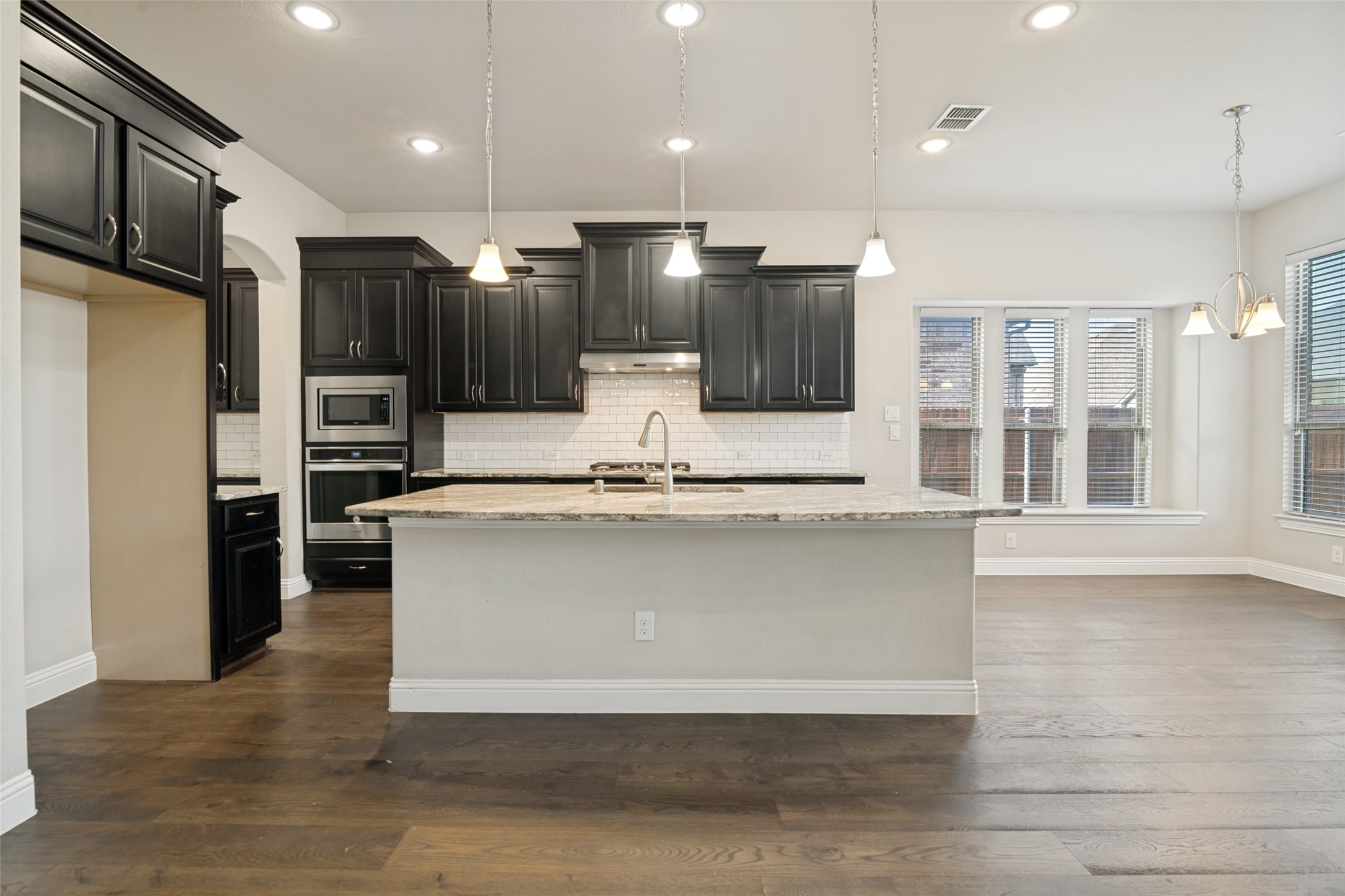 2802 Merlot Circle Rowlett TX 75088