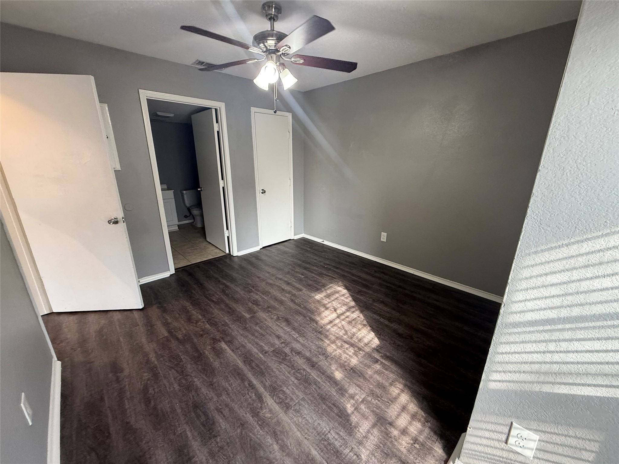119 Peachtree Court Kennedale TX 76060