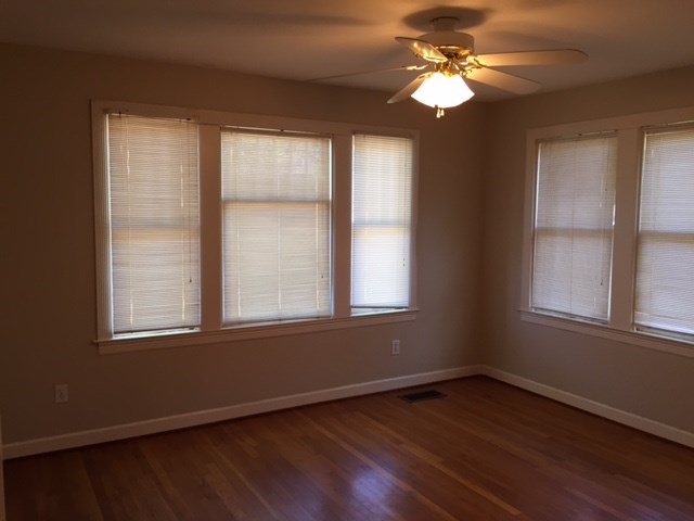 4905 Pershing Avenue Fort Worth TX 76107