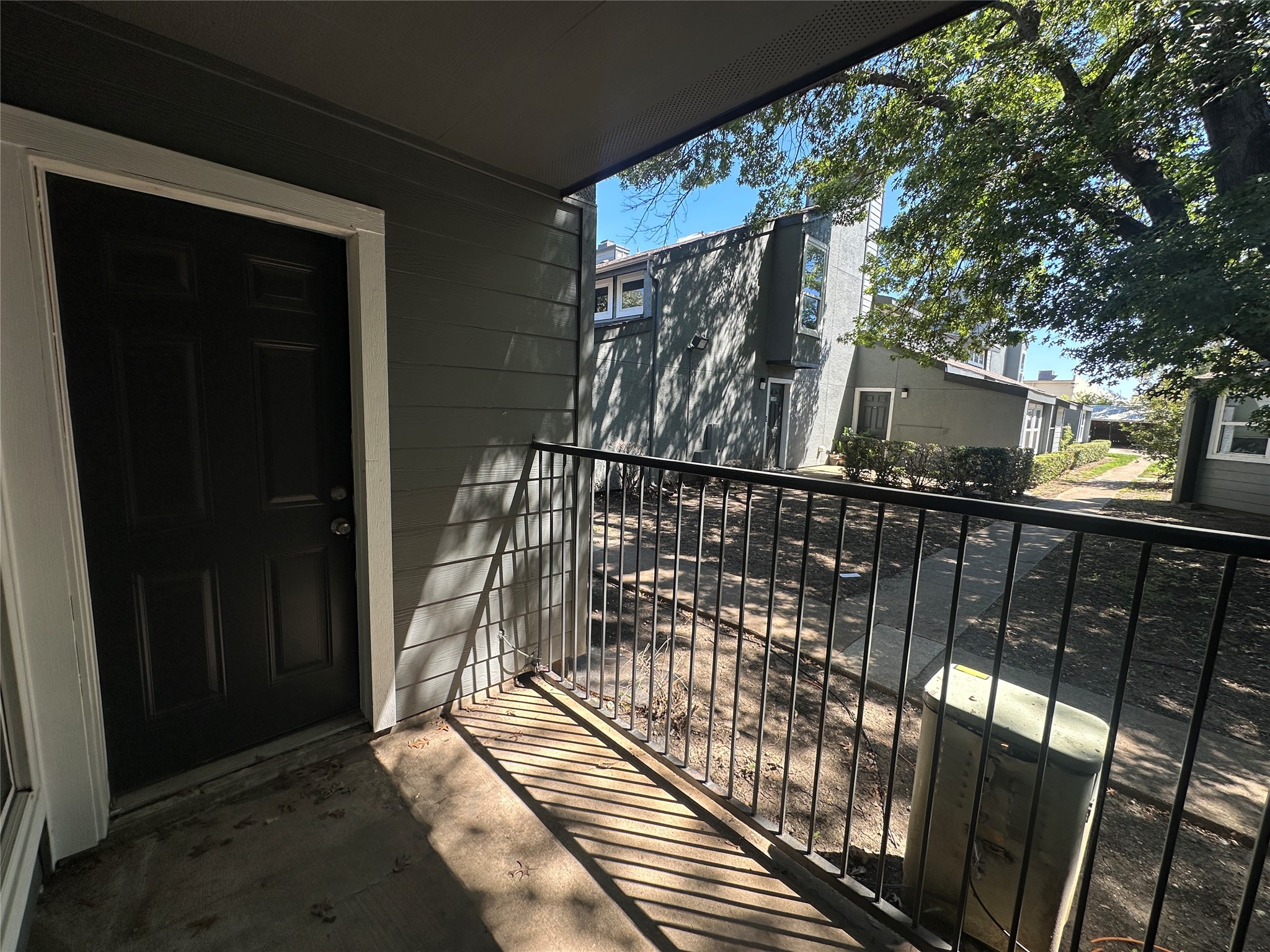 9696 Walnut Street Dallas TX 75243