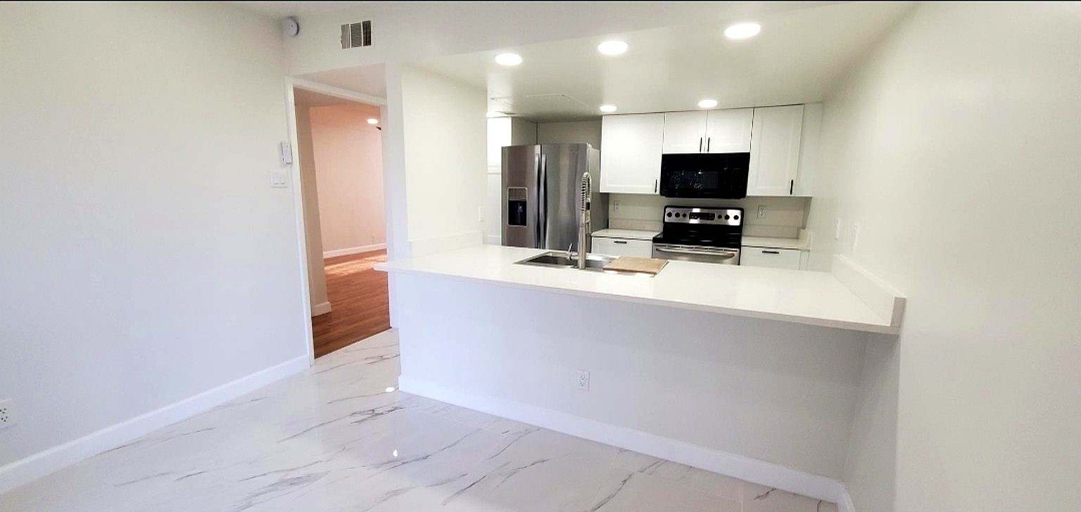 15889 Preston Road Dallas TX 75248