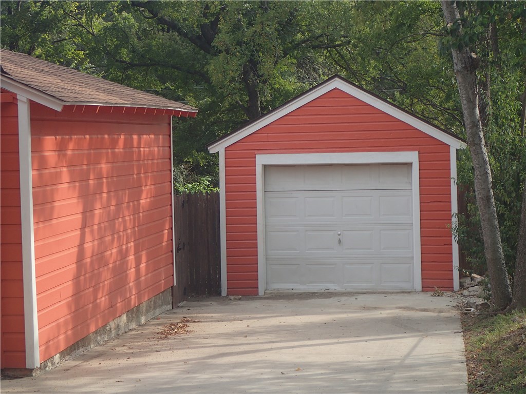 6340 Parkdale Drive Dallas TX 75227