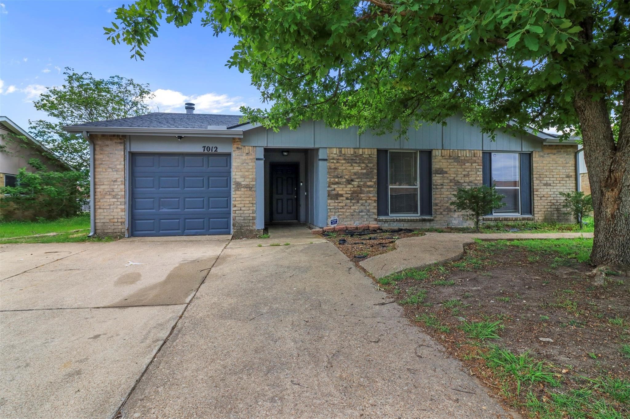 7012 Lincolnshire Lane North Richland Hills TX 76182