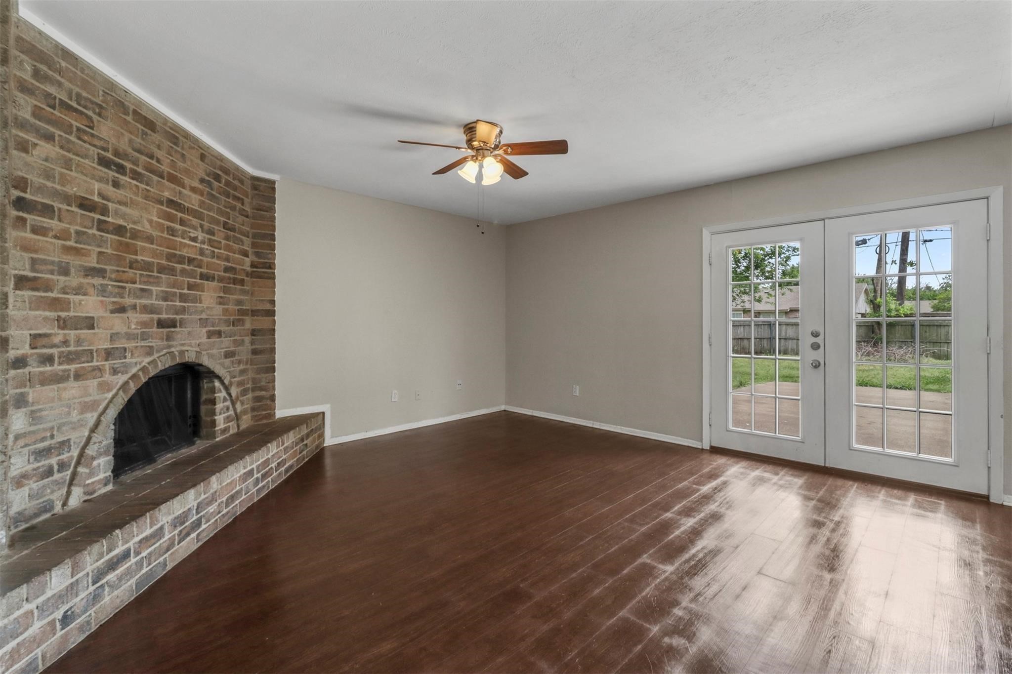 7012 Lincolnshire Lane North Richland Hills TX 76182