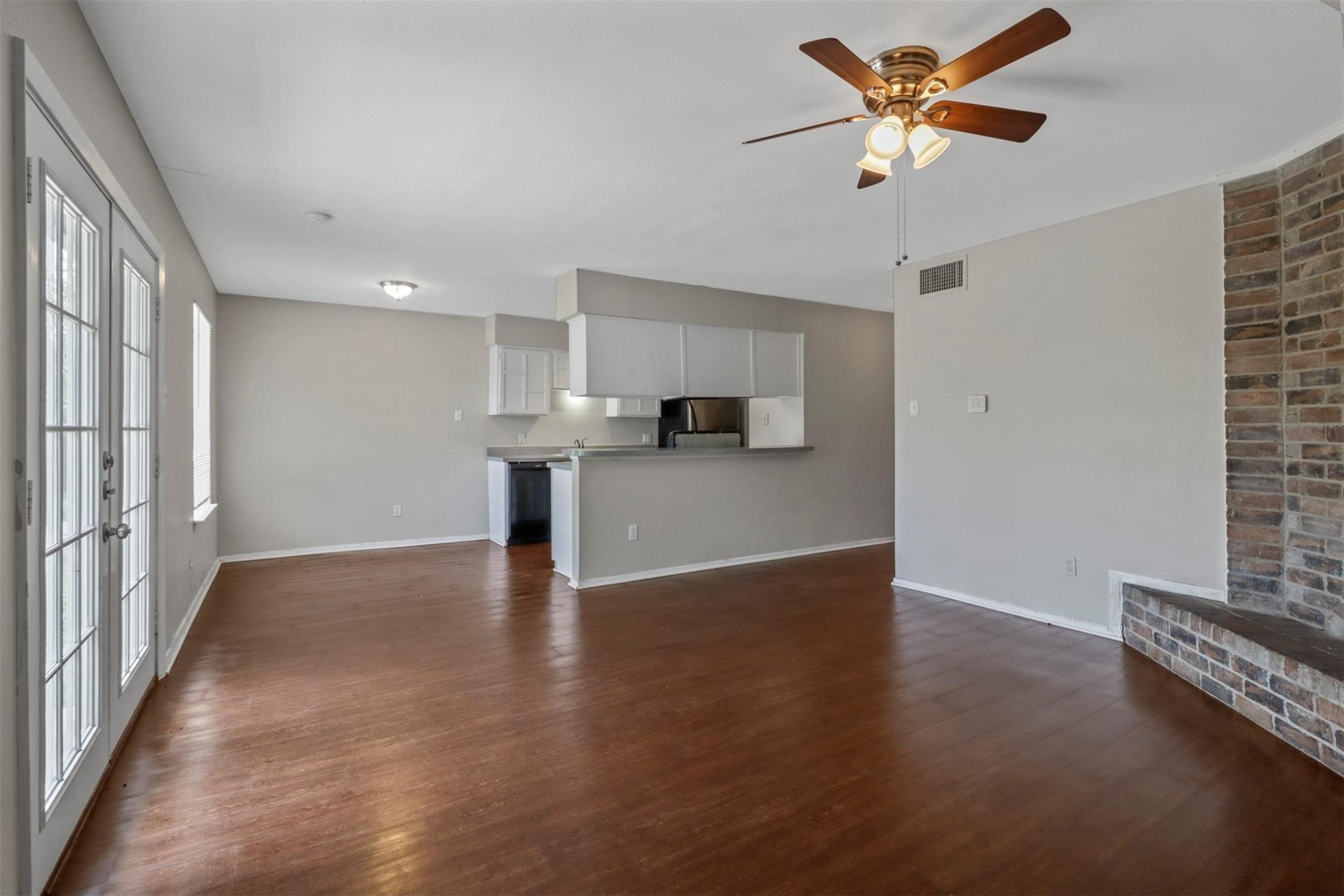 7012 Lincolnshire Lane North Richland Hills TX 76182