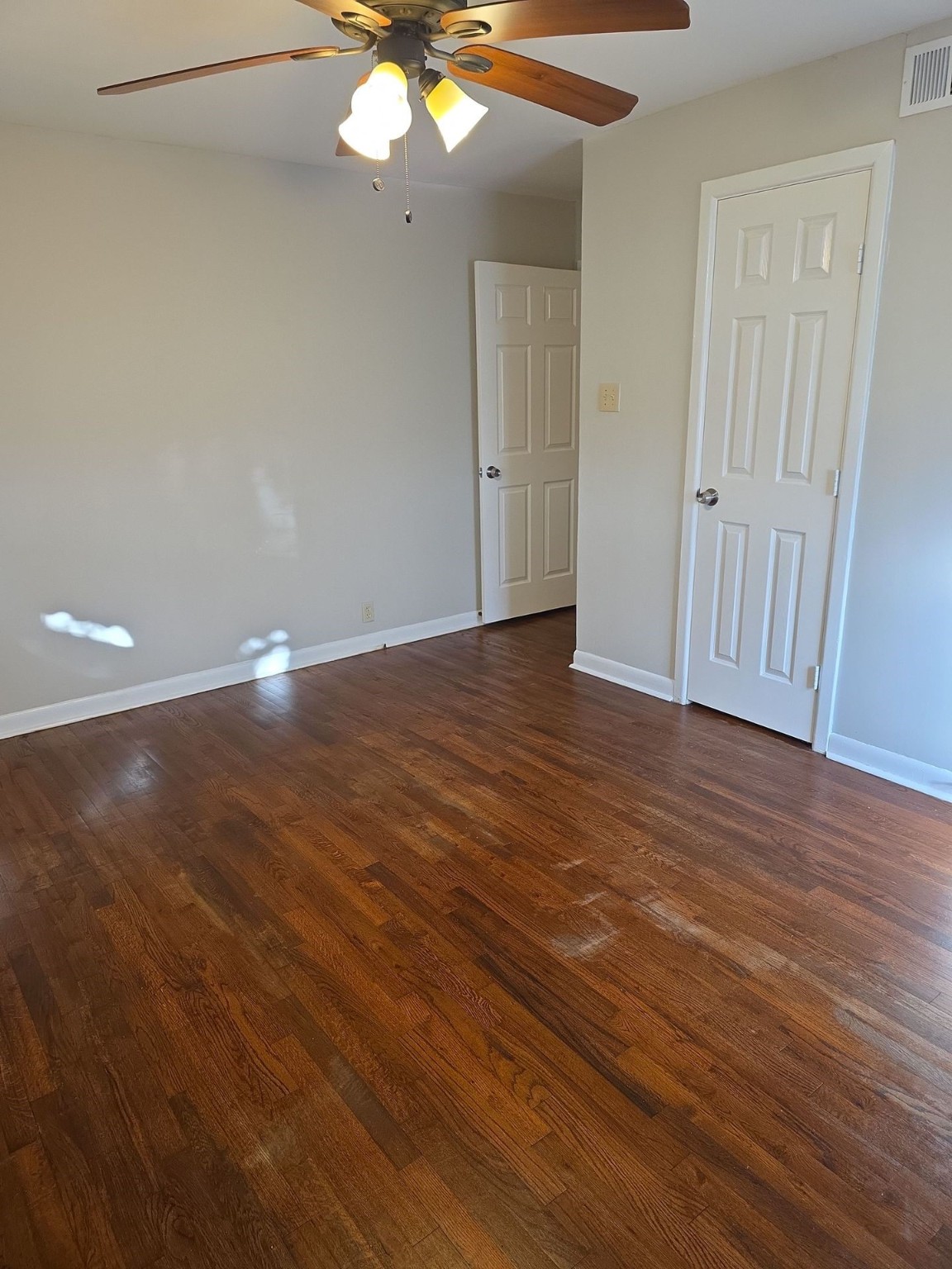 1811 W College Street Sherman TX 75092