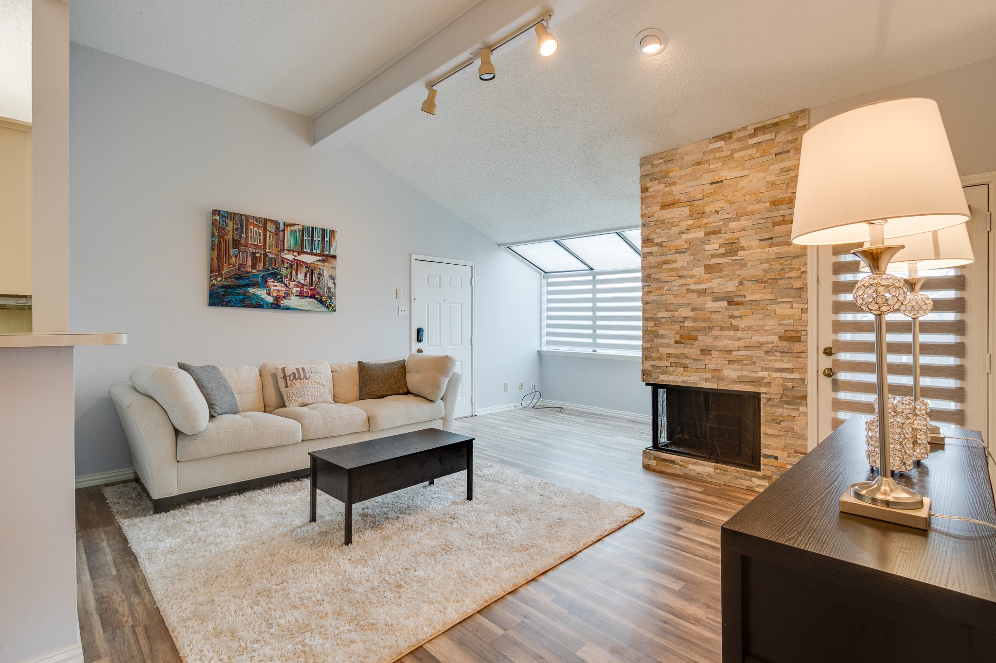 2100 Randy Snow Road Arlington TX 76011