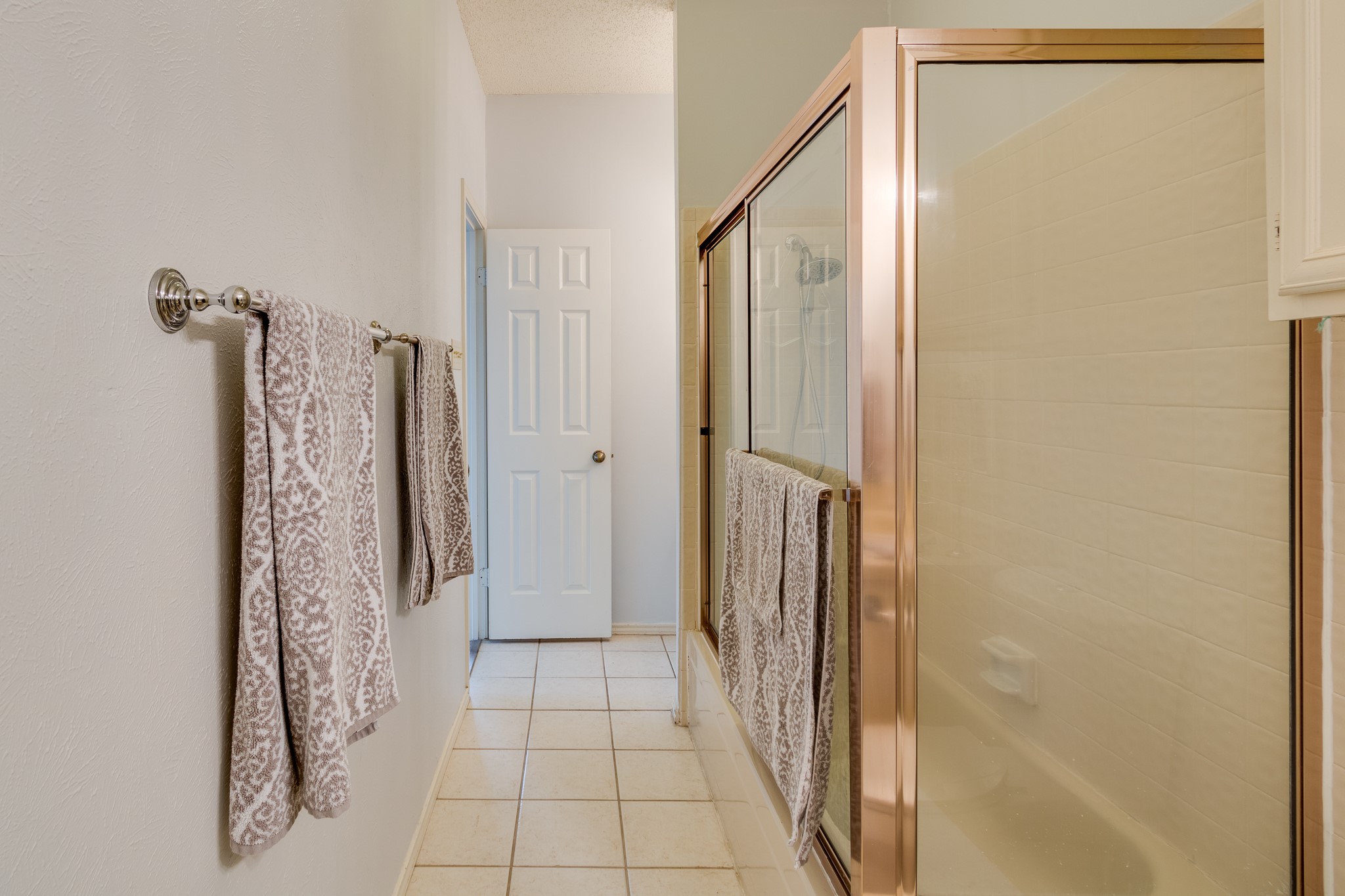 2100 Randy Snow Road Arlington TX 76011