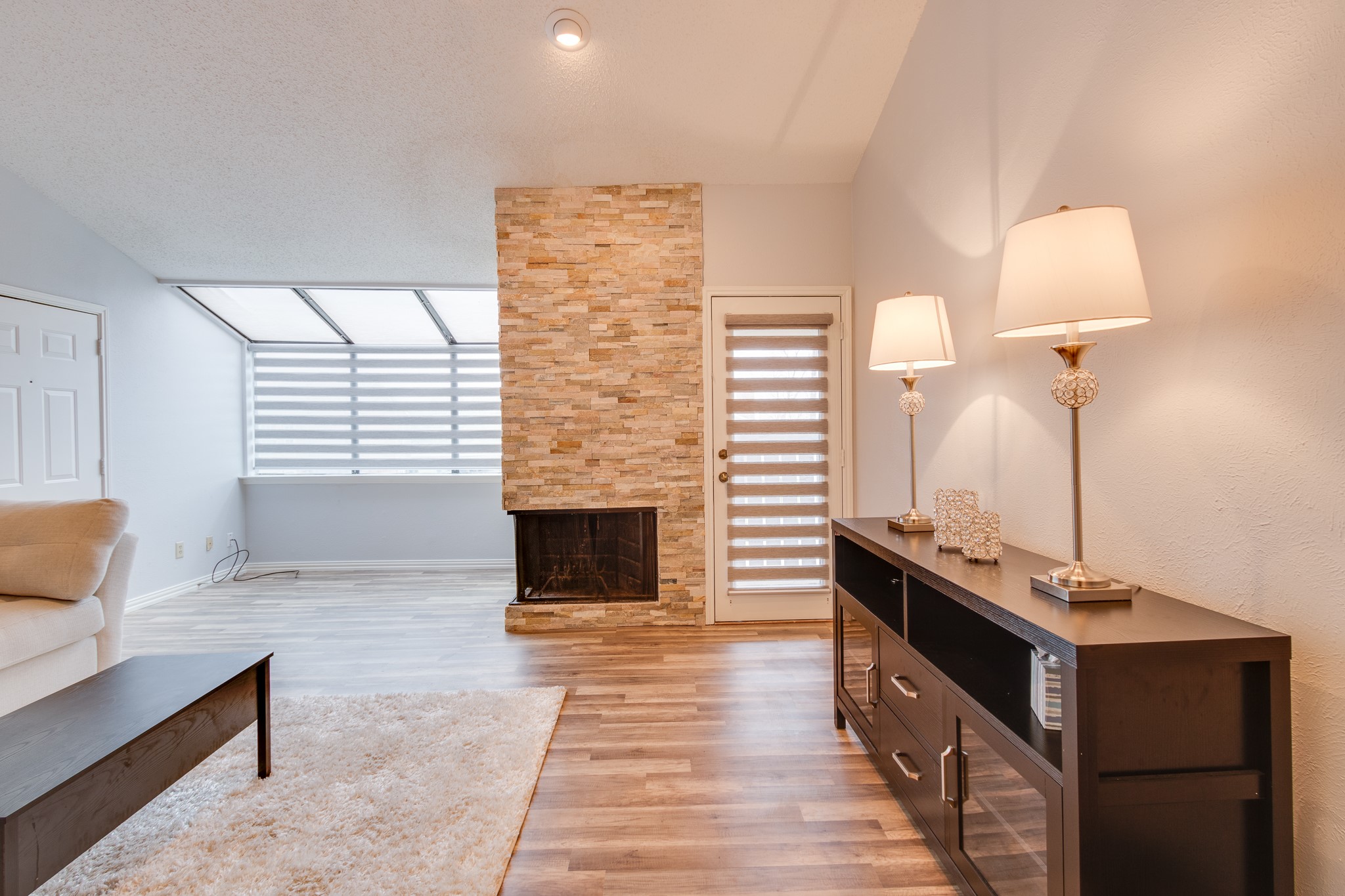 2100 Randy Snow Road Arlington TX 76011