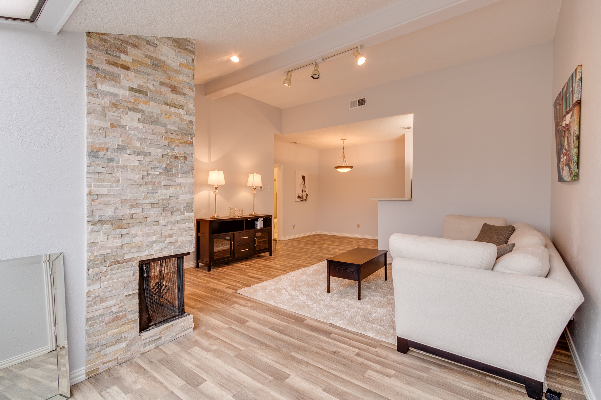 2100 Randy Snow Road Arlington TX 76011