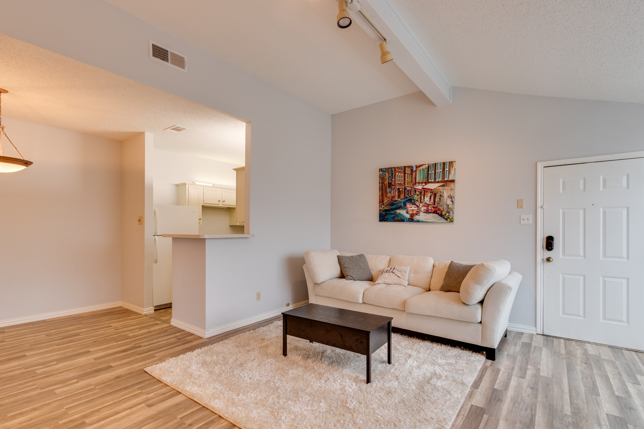 2100 Randy Snow Road Arlington TX 76011