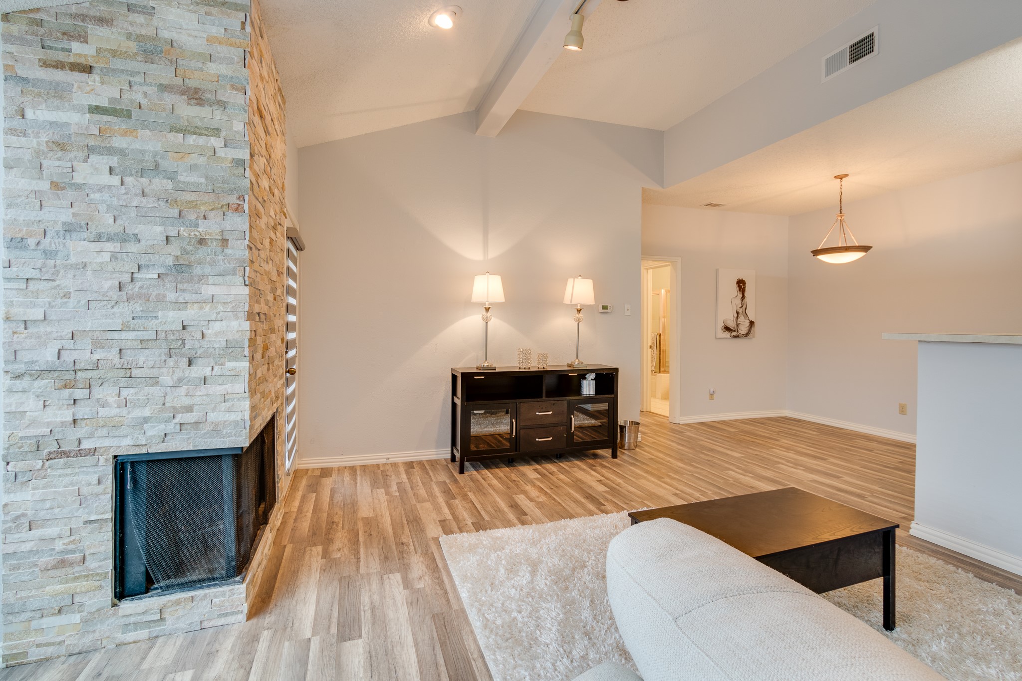 2100 Randy Snow Road Arlington TX 76011