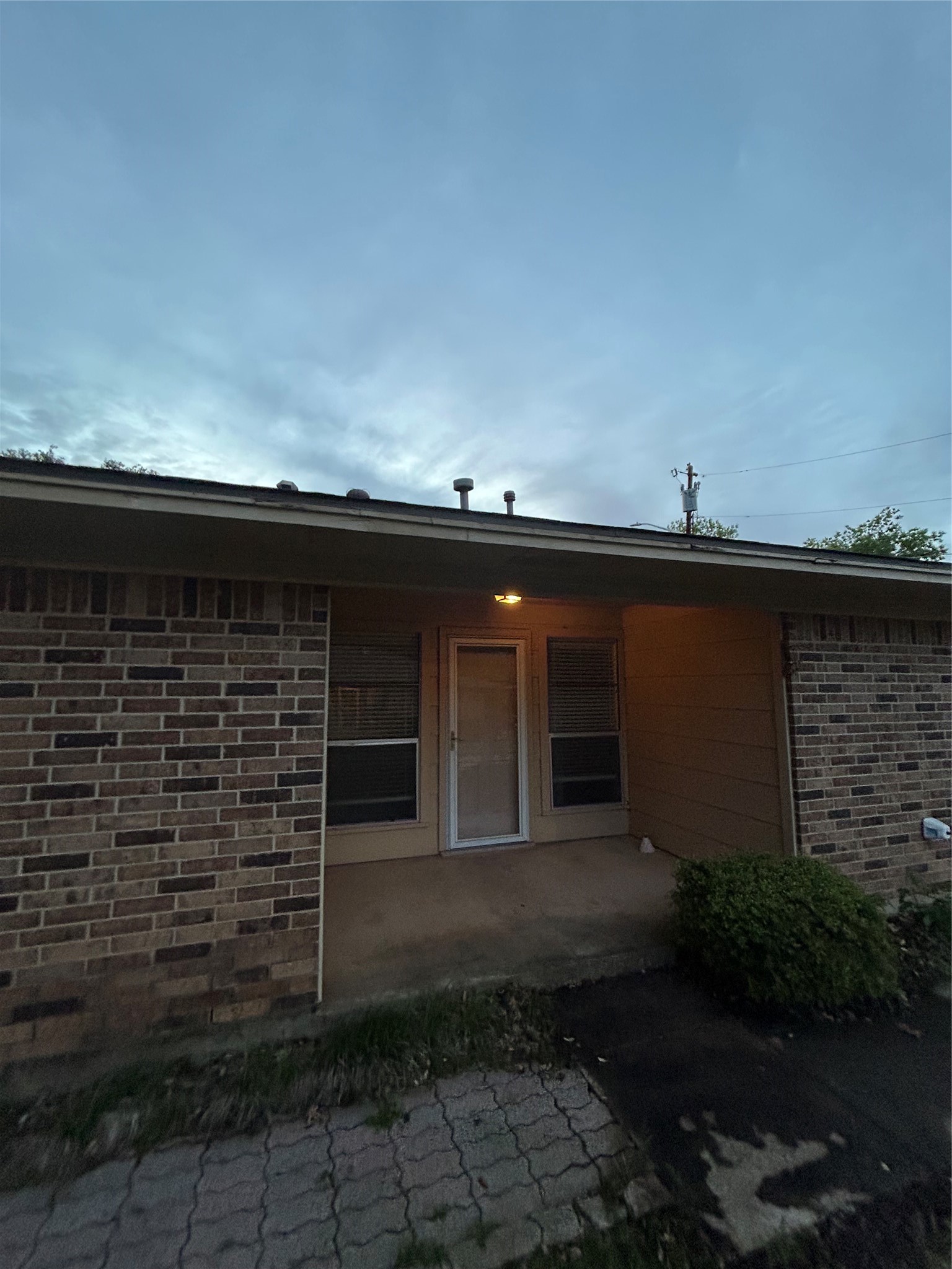 1302 Crescent Street Denton TX 76201