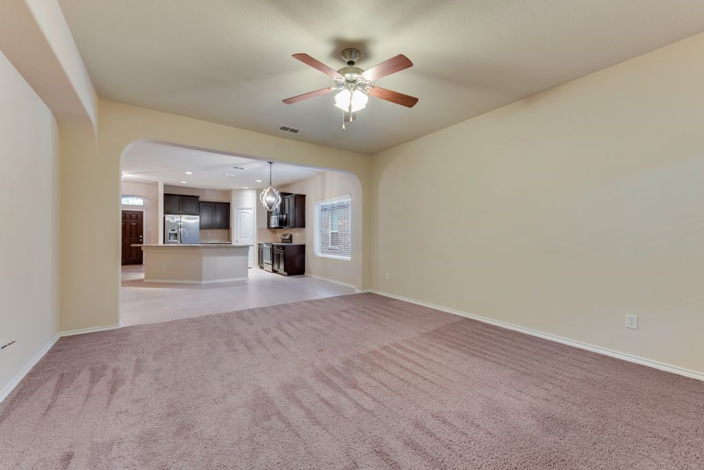 1104 Edgewater Drive Azle TX 76020