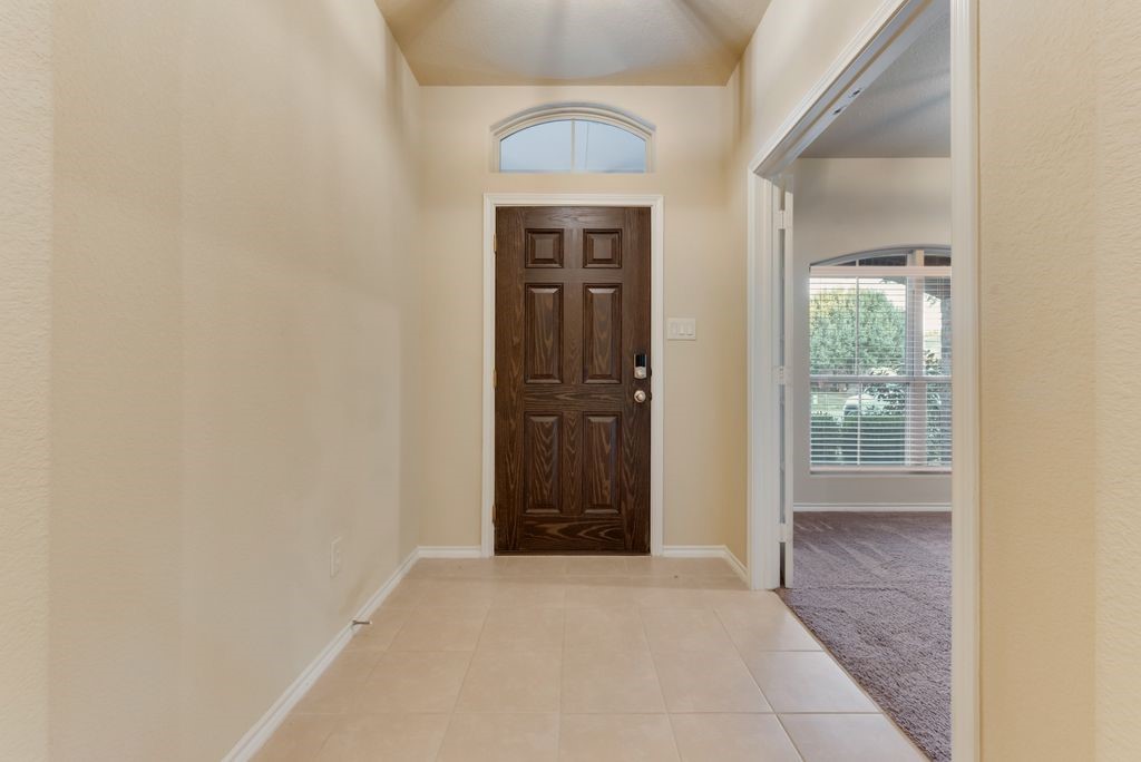 1104 Edgewater Drive Azle TX 76020