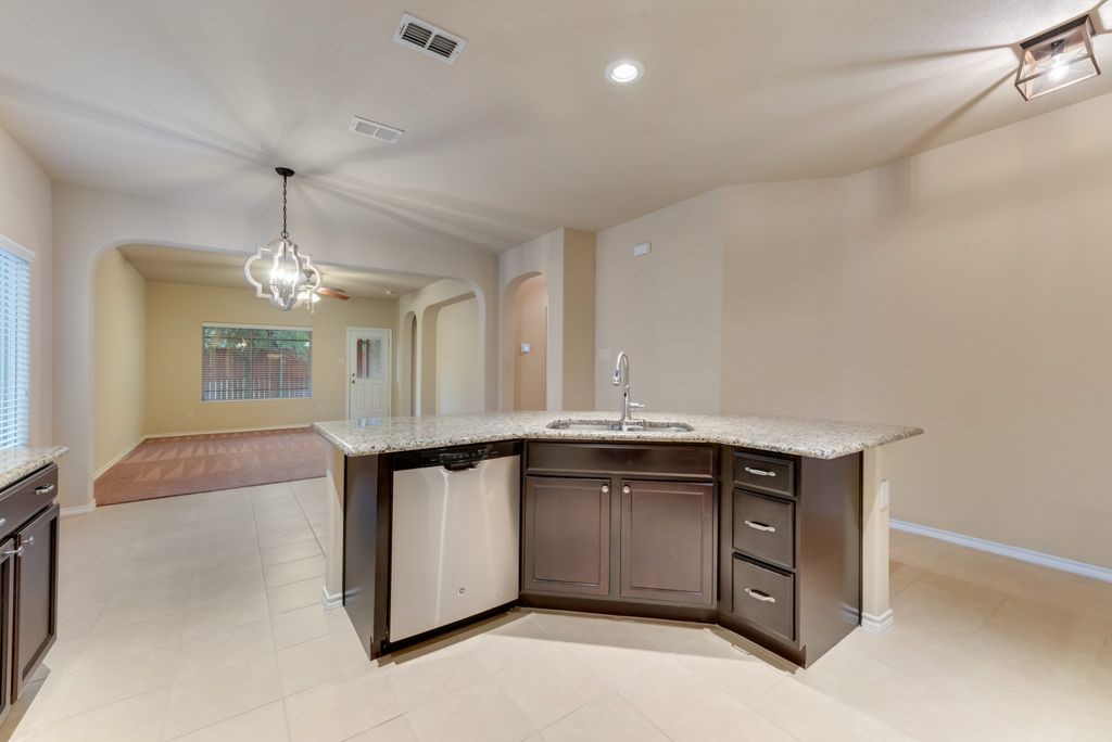 1104 Edgewater Drive Azle TX 76020
