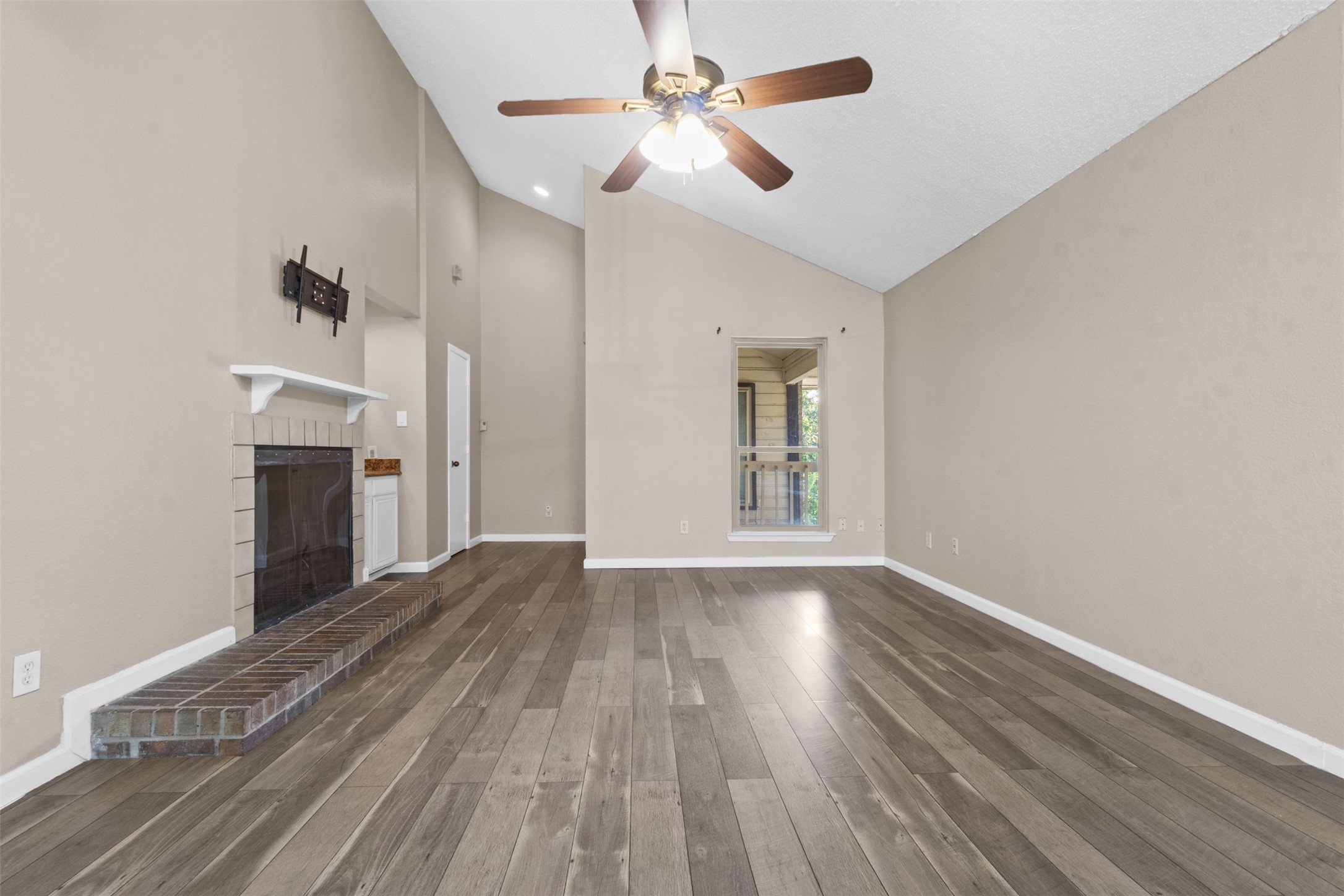 7107 Holly Hill Drive Dallas TX 75231