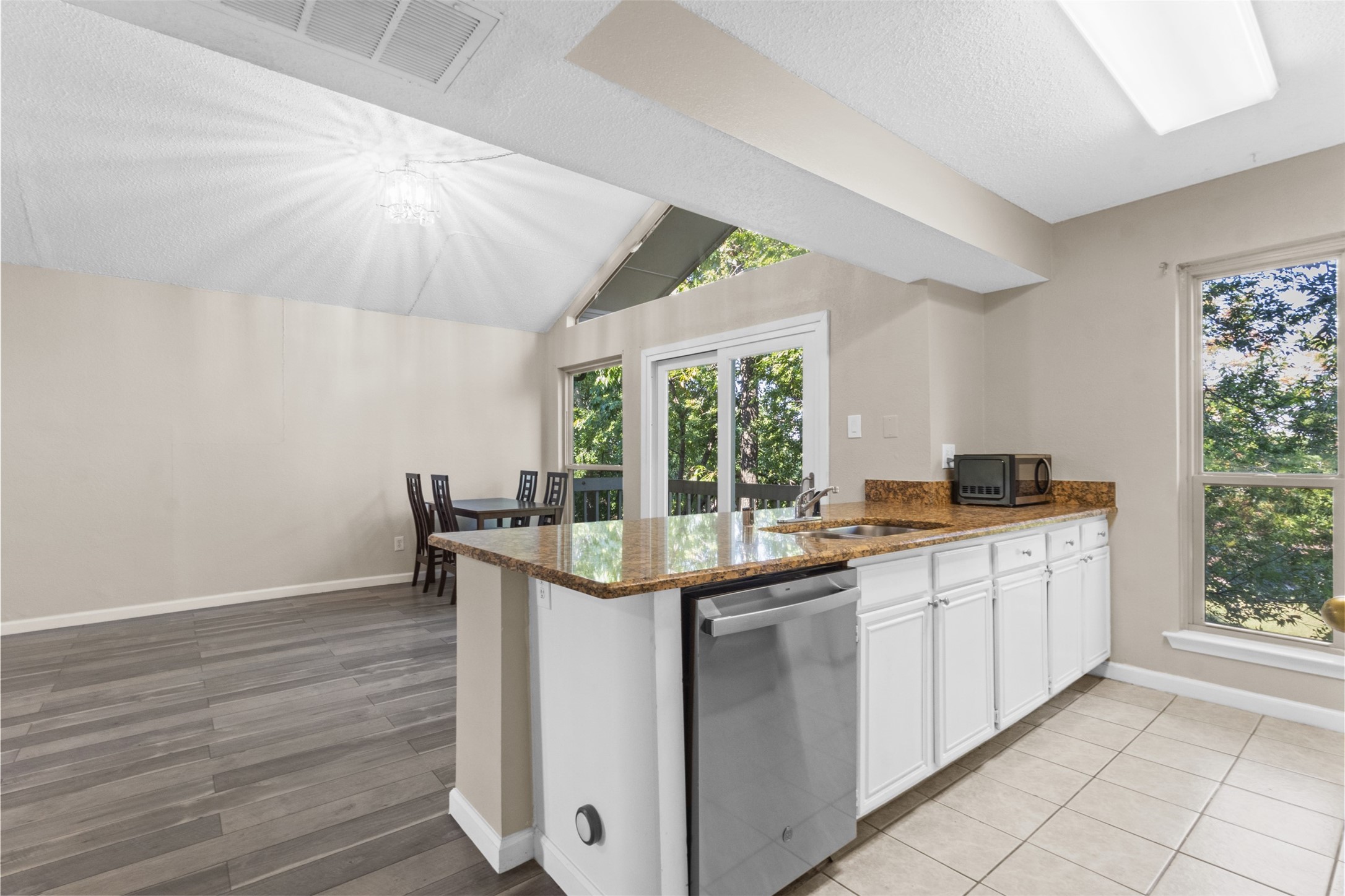 7107 Holly Hill Drive Dallas TX 75231