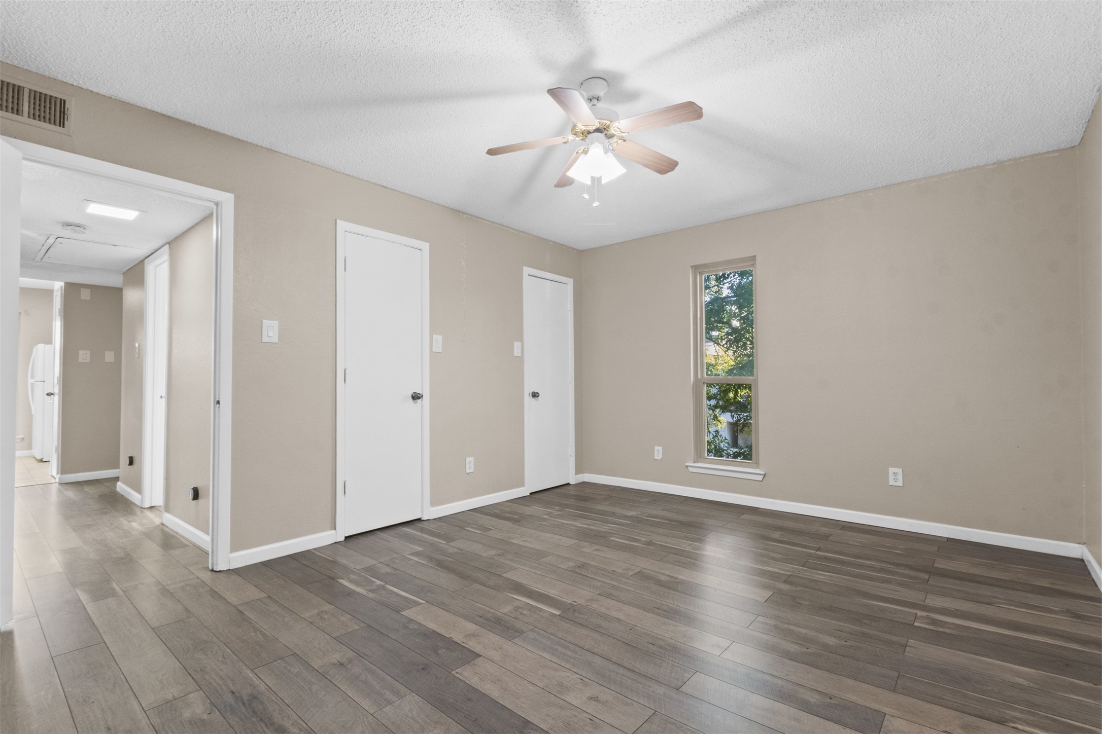 7107 Holly Hill Drive Dallas TX 75231